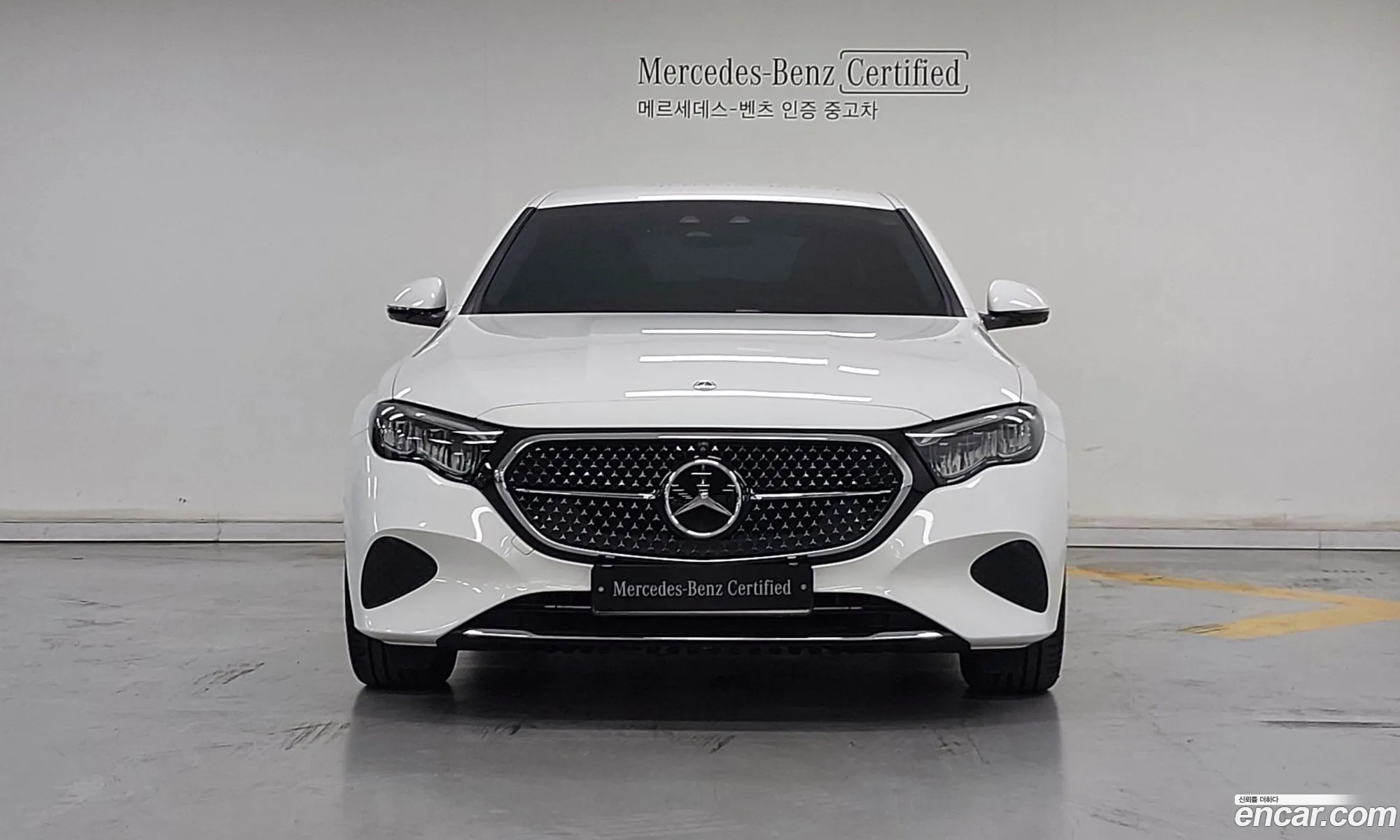 Mercedes-Benz E-Class W214 2025 — 9