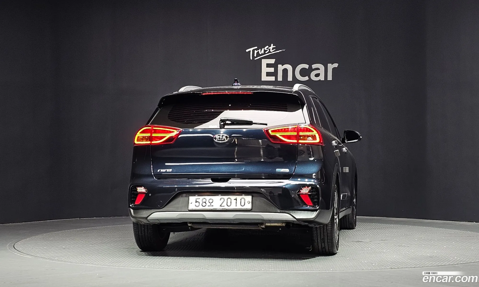 Kia Niro 2019 KNACB81CGLA316302 — 19