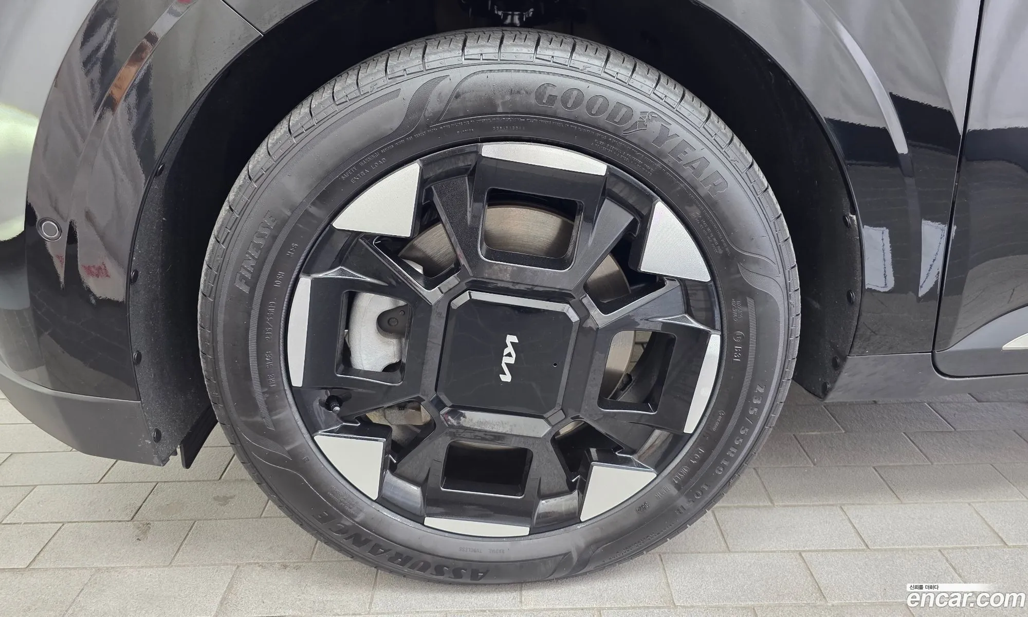 Kia Carnival 2024 KNANC81BBSS504589 — 7