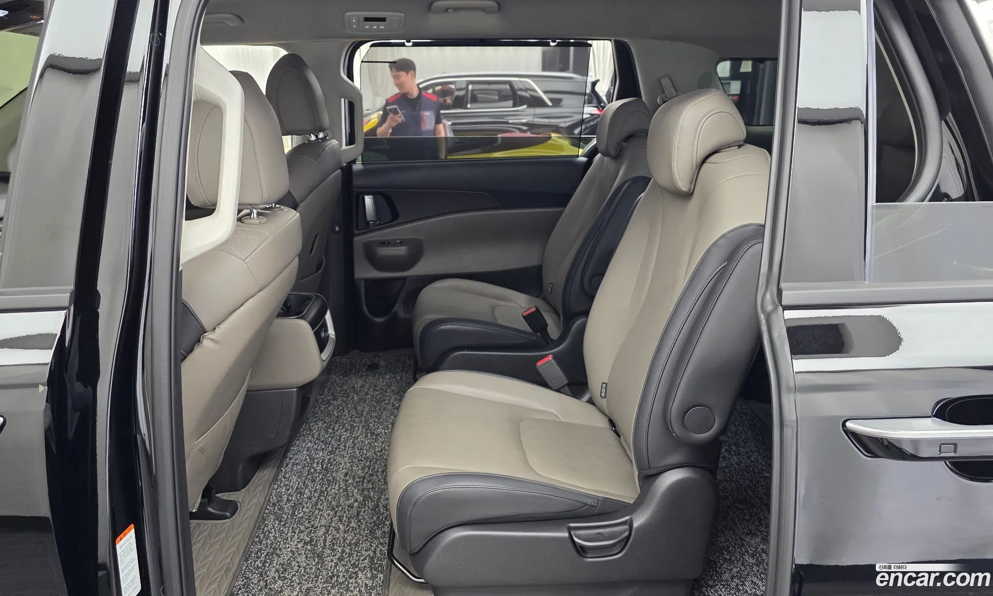 Kia Carnival 2024 KNANC81BBSS504589 — 22
