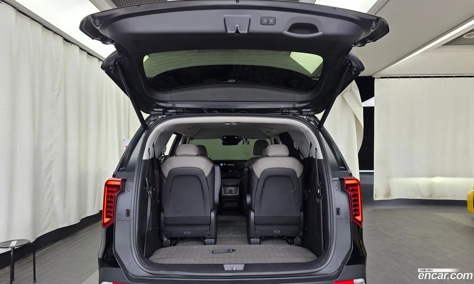 Kia Carnival 2024 KNANC81BBSS504589 — 15