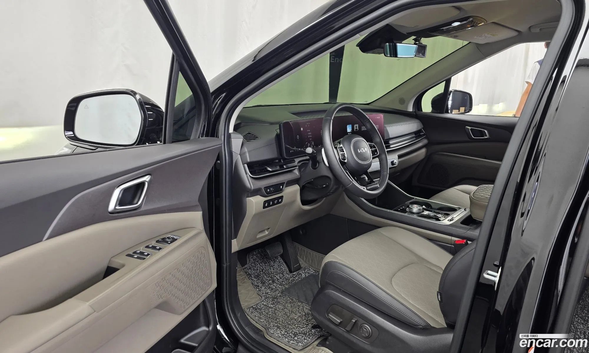 Kia Carnival 2024 KNANC81BBSS504589 — 33
