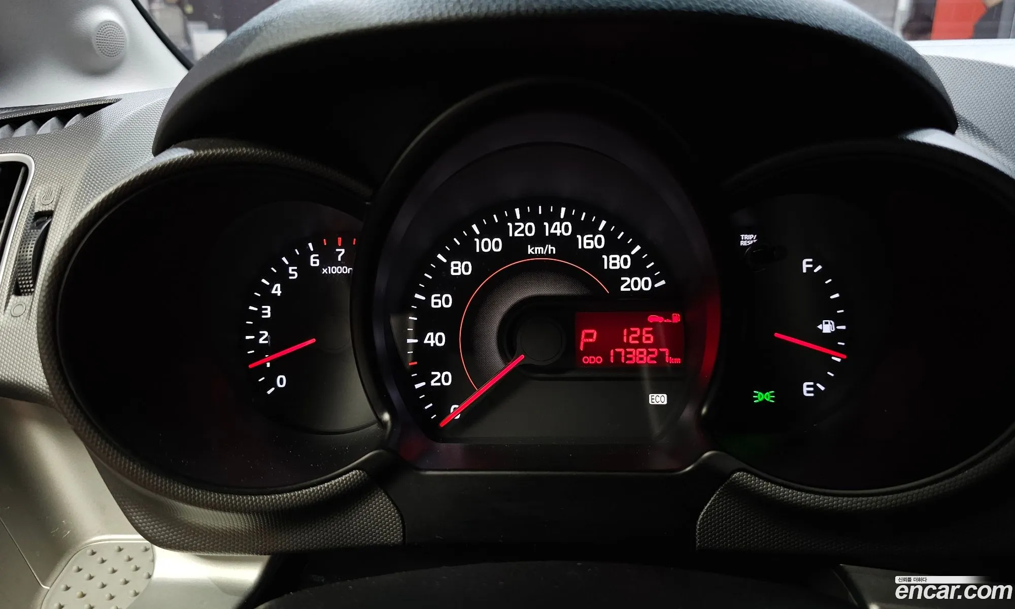 Kia Ray 2013 — 20