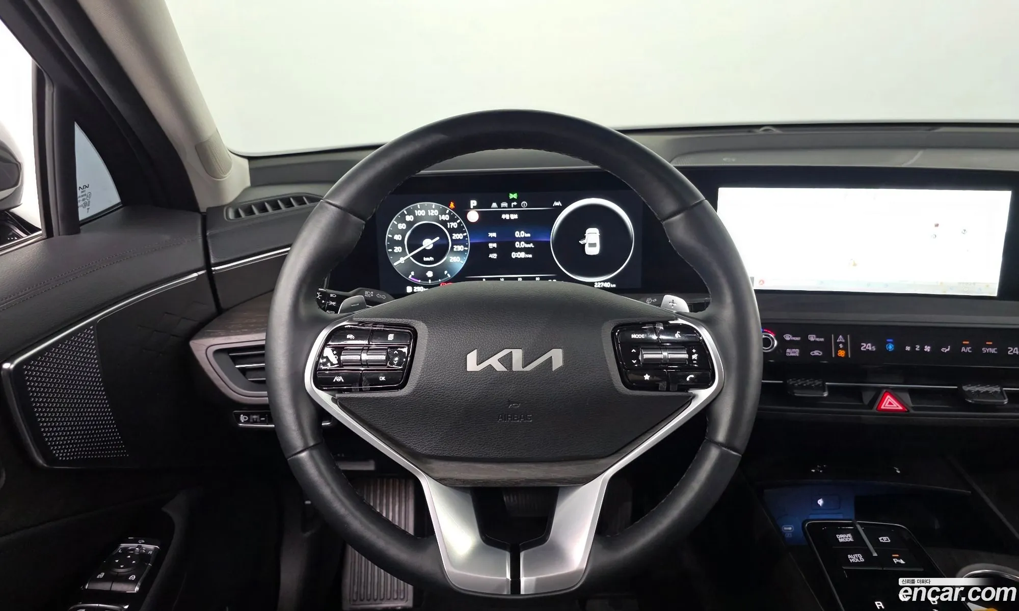 Kia K8 2023 KNAM241BBPA047640 — 25