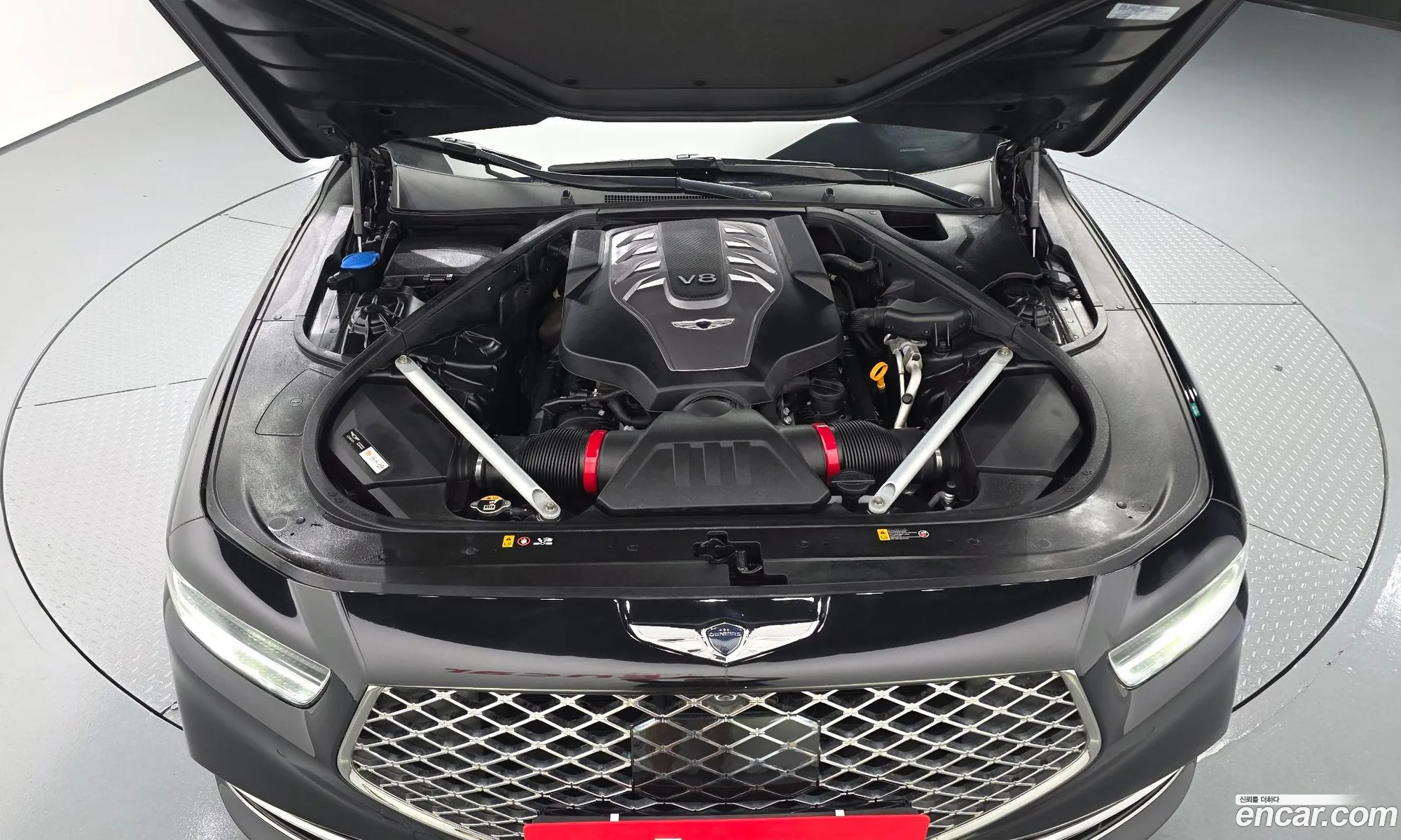 Genesis G90 2019 KMHG541HDKU072636 — 9