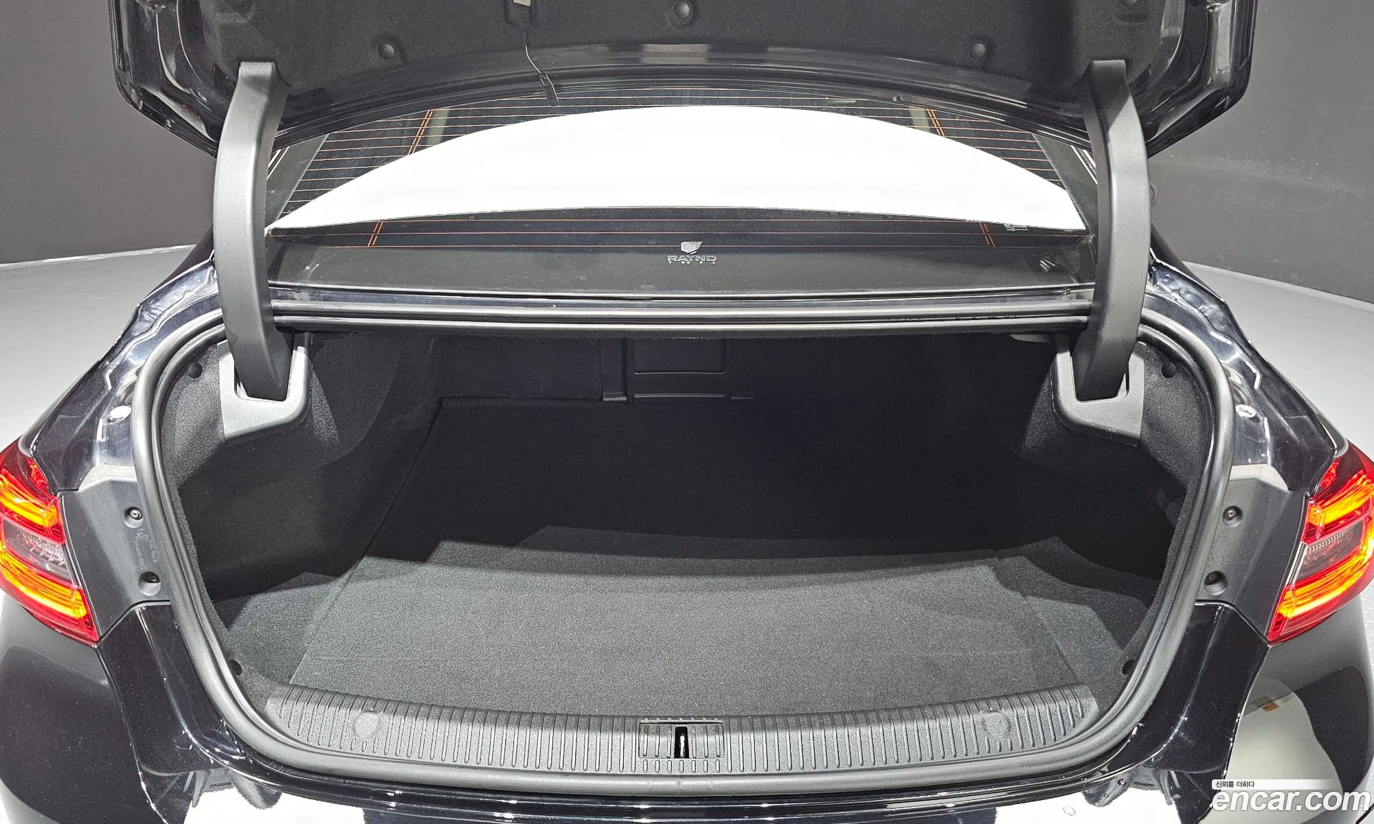 Renault Korea (Samsung) SM6 2017 KNMA4C2CMHP015651 — 2