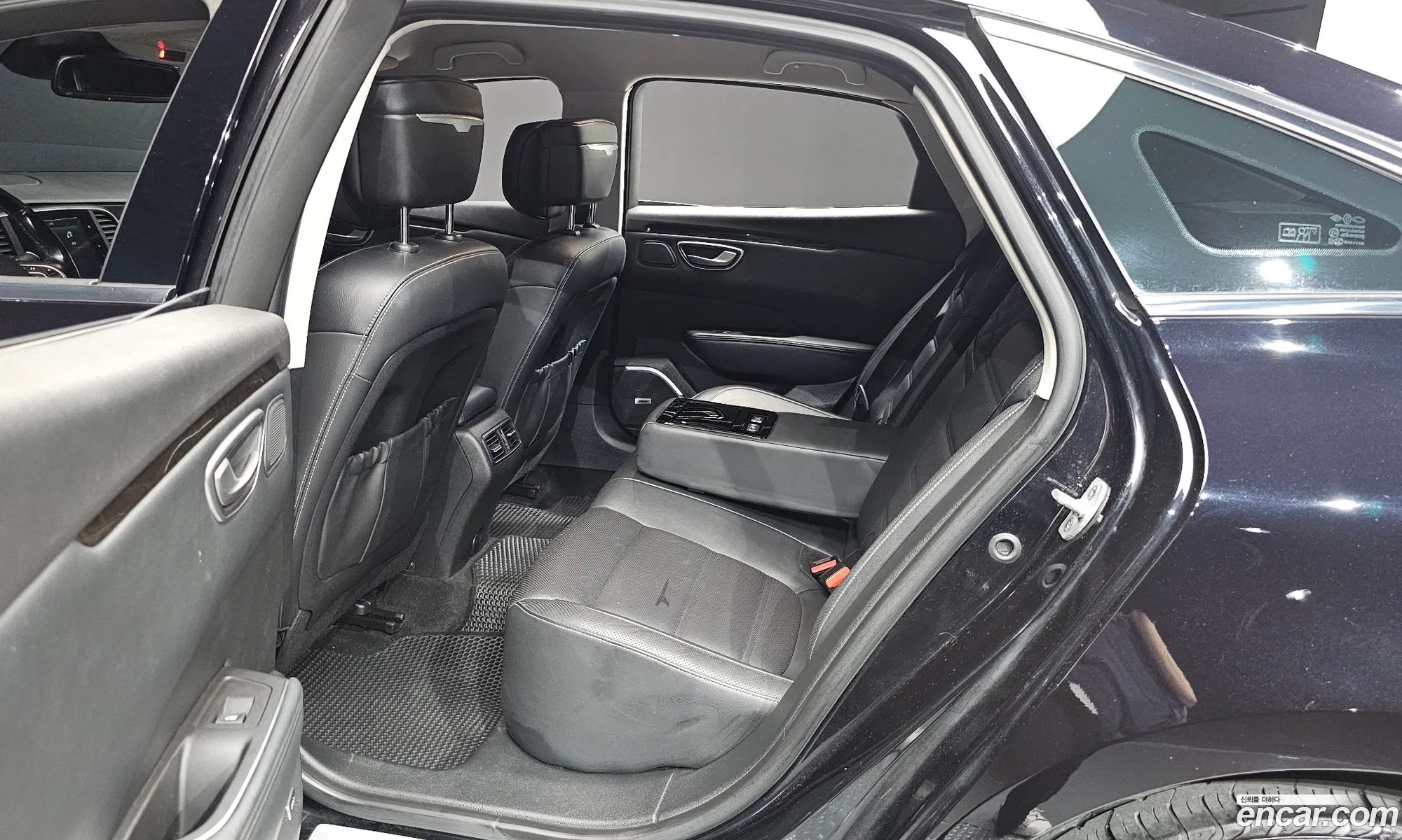 Renault Korea (Samsung) SM6 2017 KNMA4C2CMHP015651 — 24
