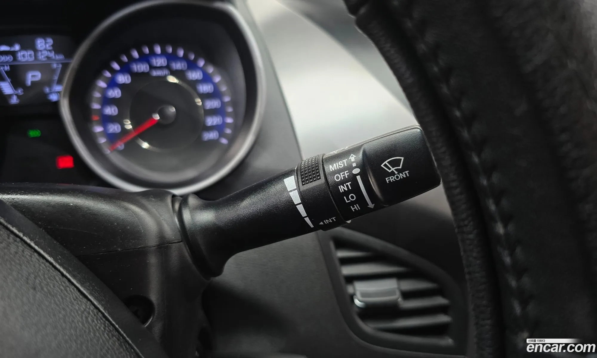 Hyundai Elantra MD 2010 — 14