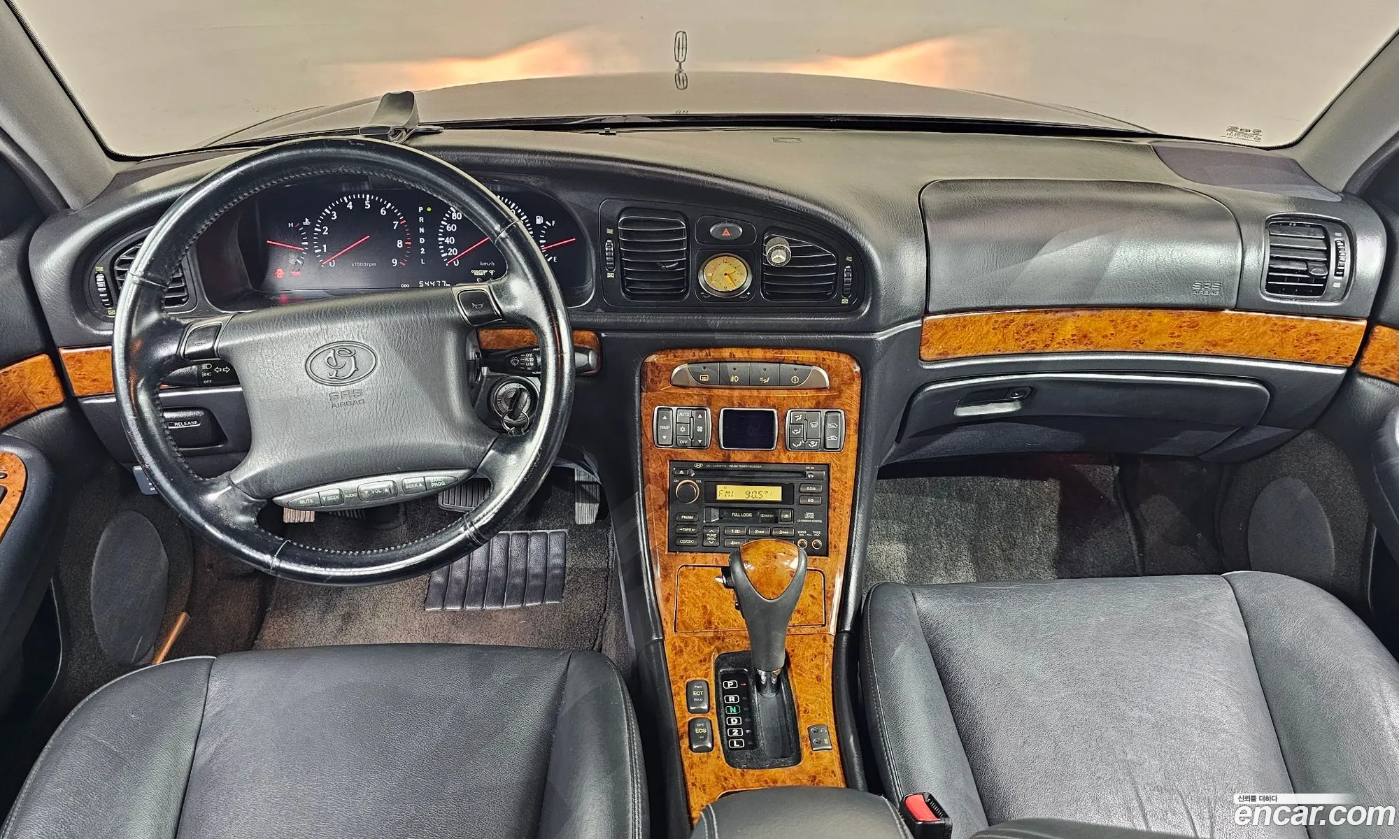 Hyundai Dynasty 2004 KMHXF31VP4U227186 — 16