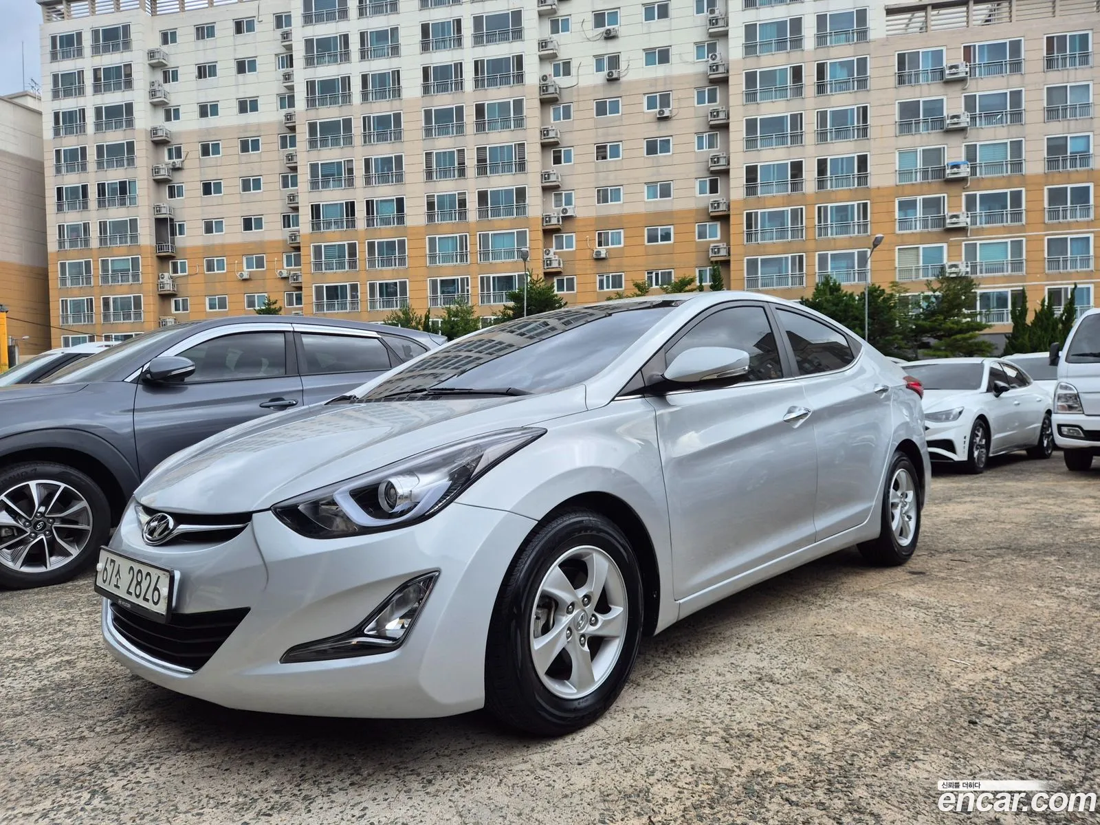 Hyundai Elantra 2015 — 14