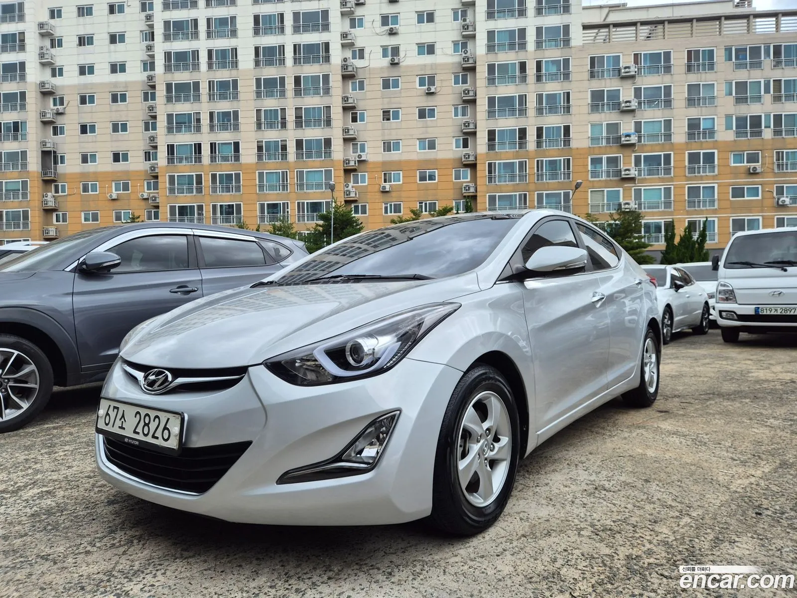 Hyundai Elantra 2015 — 9
