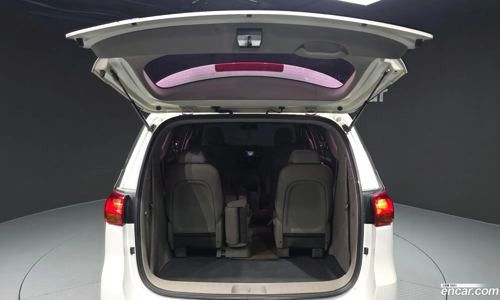 Kia Carnival 2014 KNHMF37ABFS002487 — 7