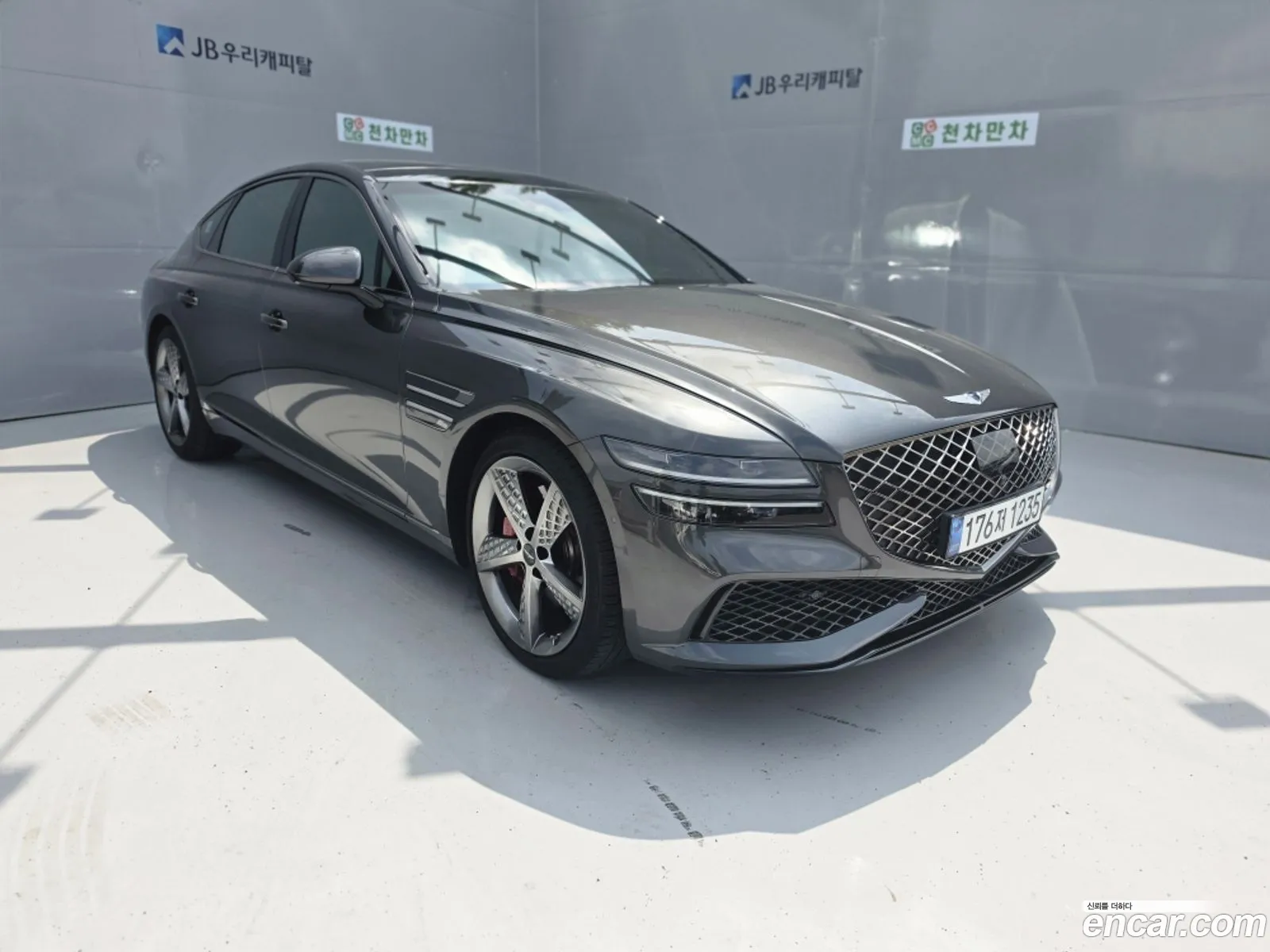 Genesis G80 2022 — 18