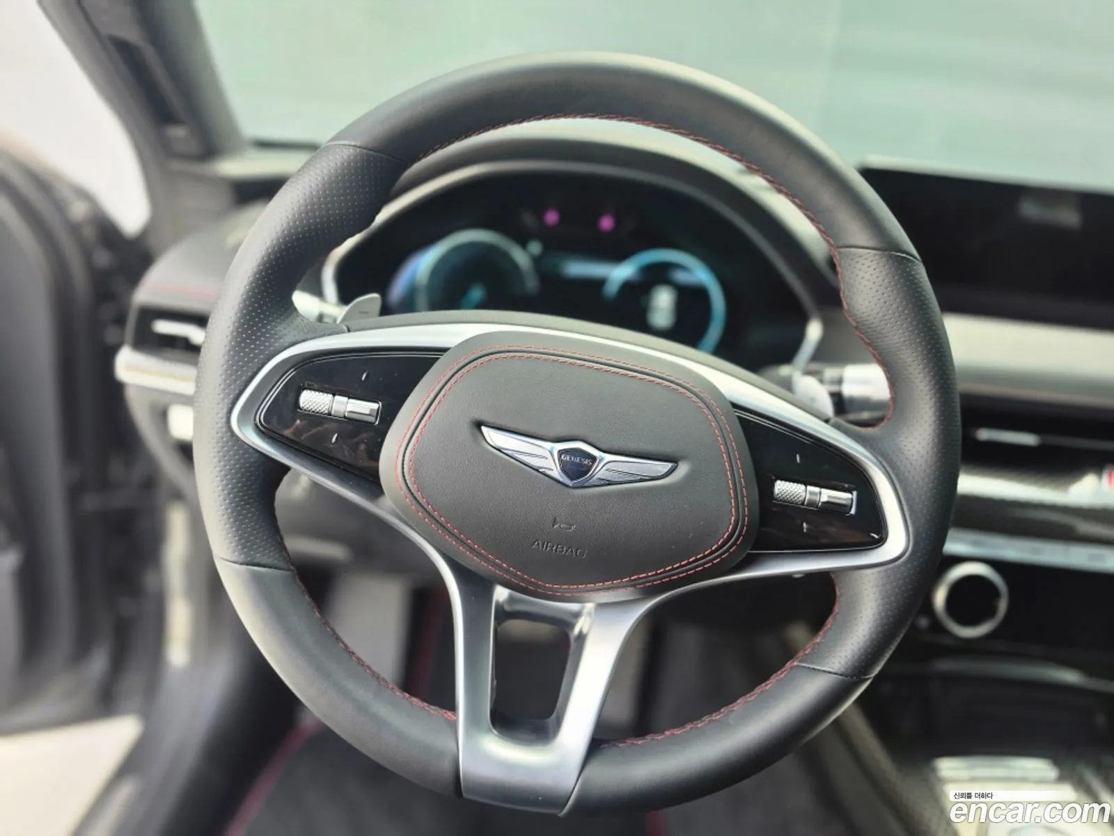 Genesis G80 2022 — 10