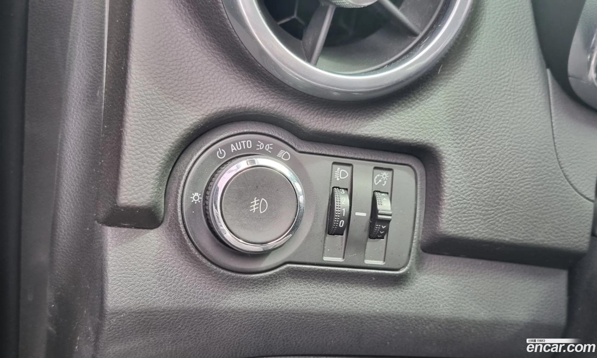 Chevrolet (GM Daewoo) Trax 2013 — 16