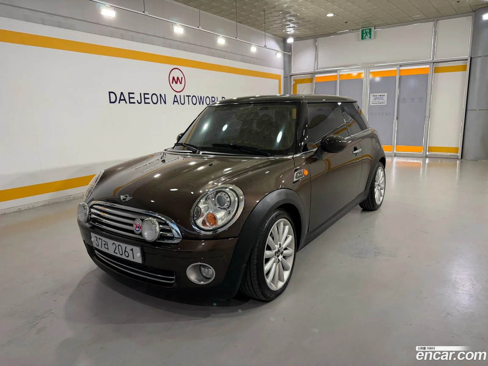 Mini Cooper 2010 — 16
