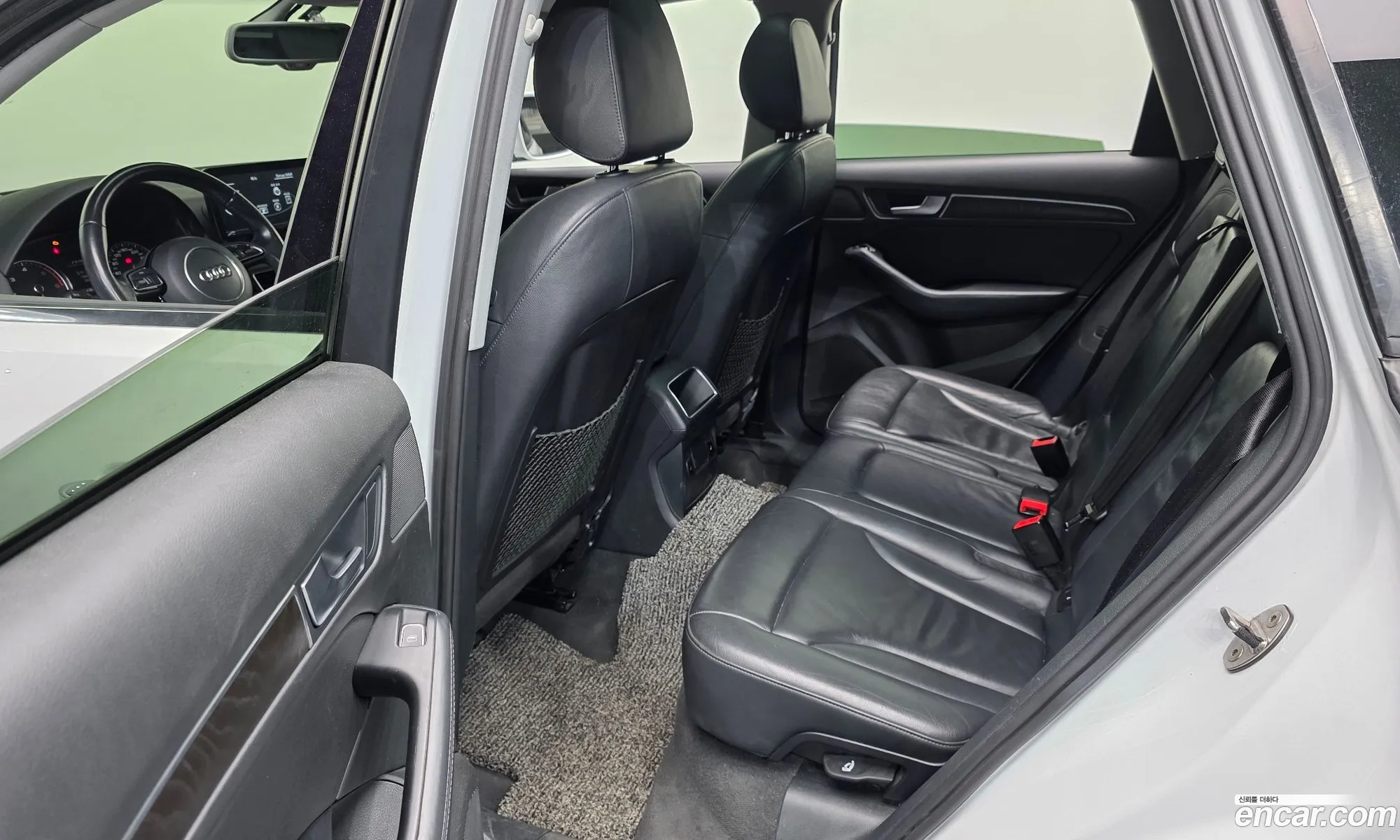 Audi Q5 2016 WAUZZZ8R7GA064932 — 8