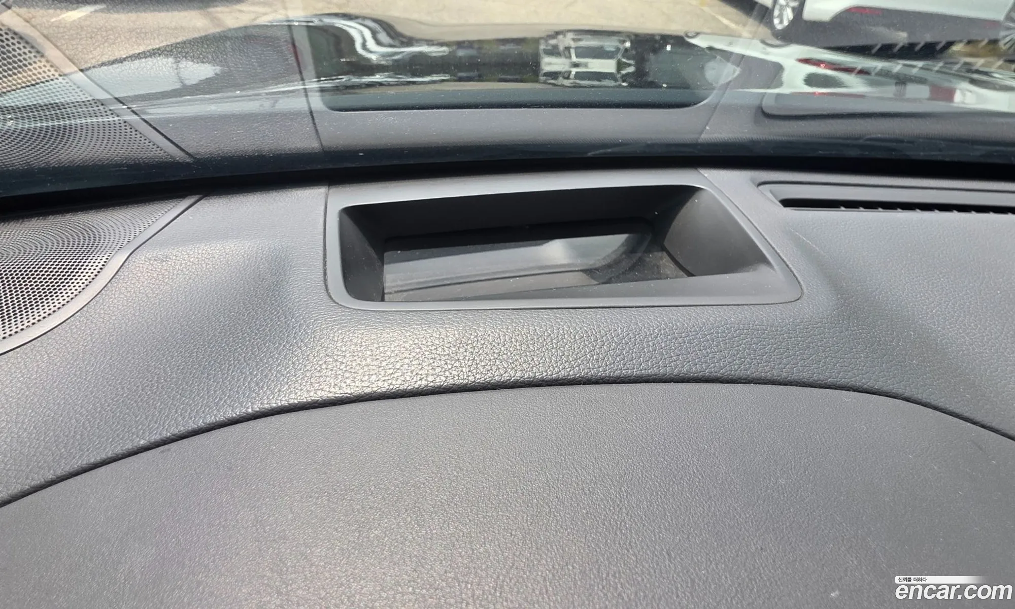 Hyundai Genesis DH 2014 — 4