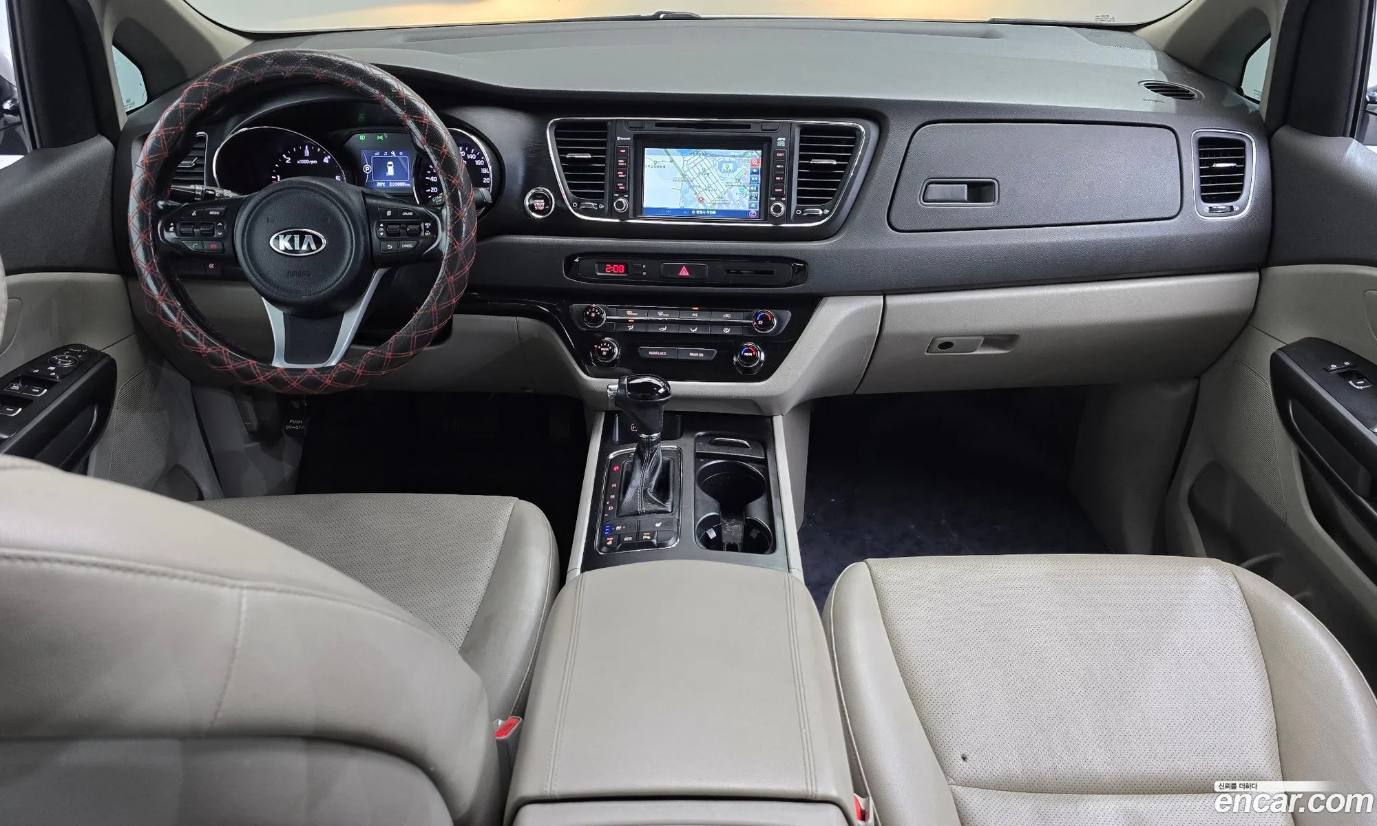 Kia Carnival 2016 KNAMB81ABGS238197 — 5