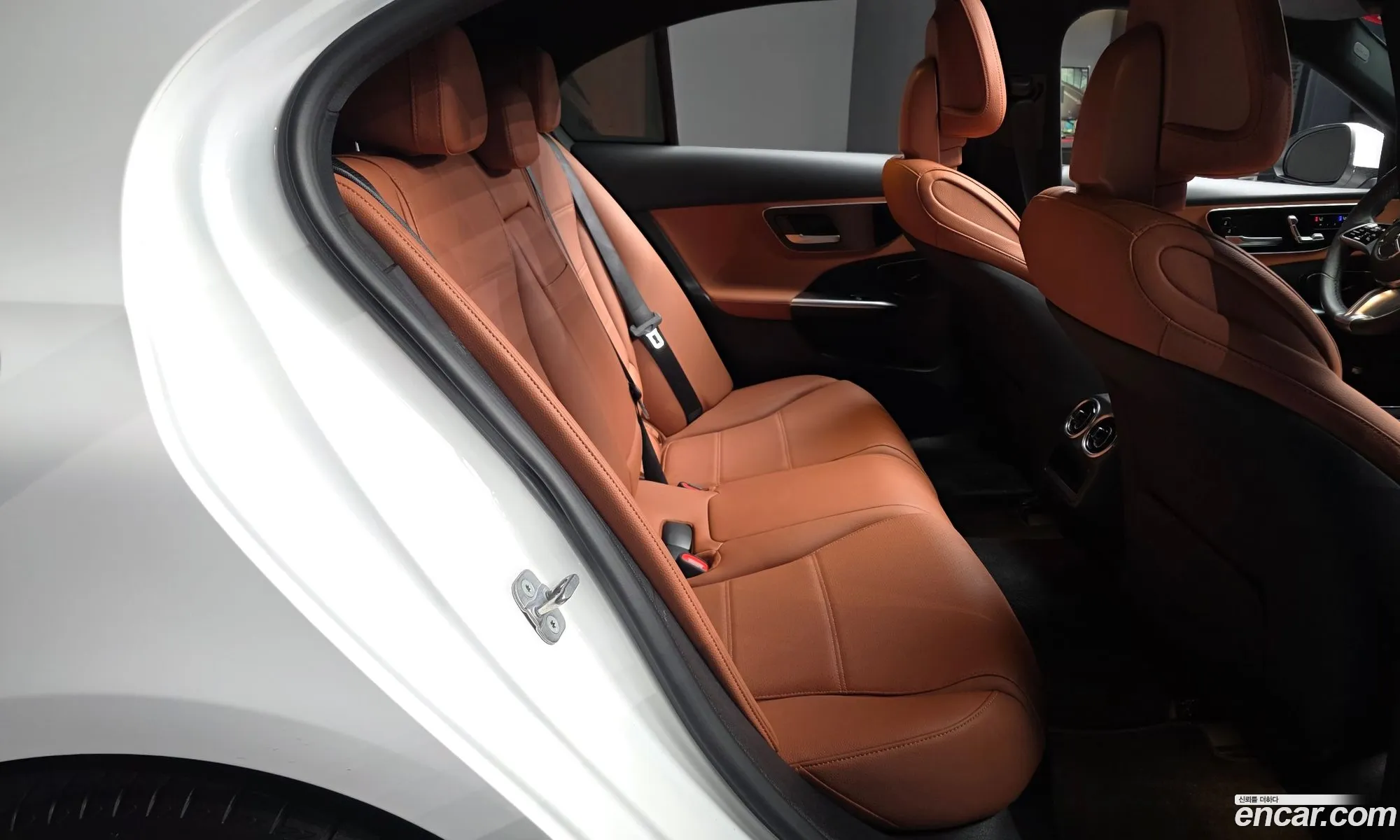 Mercedes-Benz C-Class W206 2024 — 19