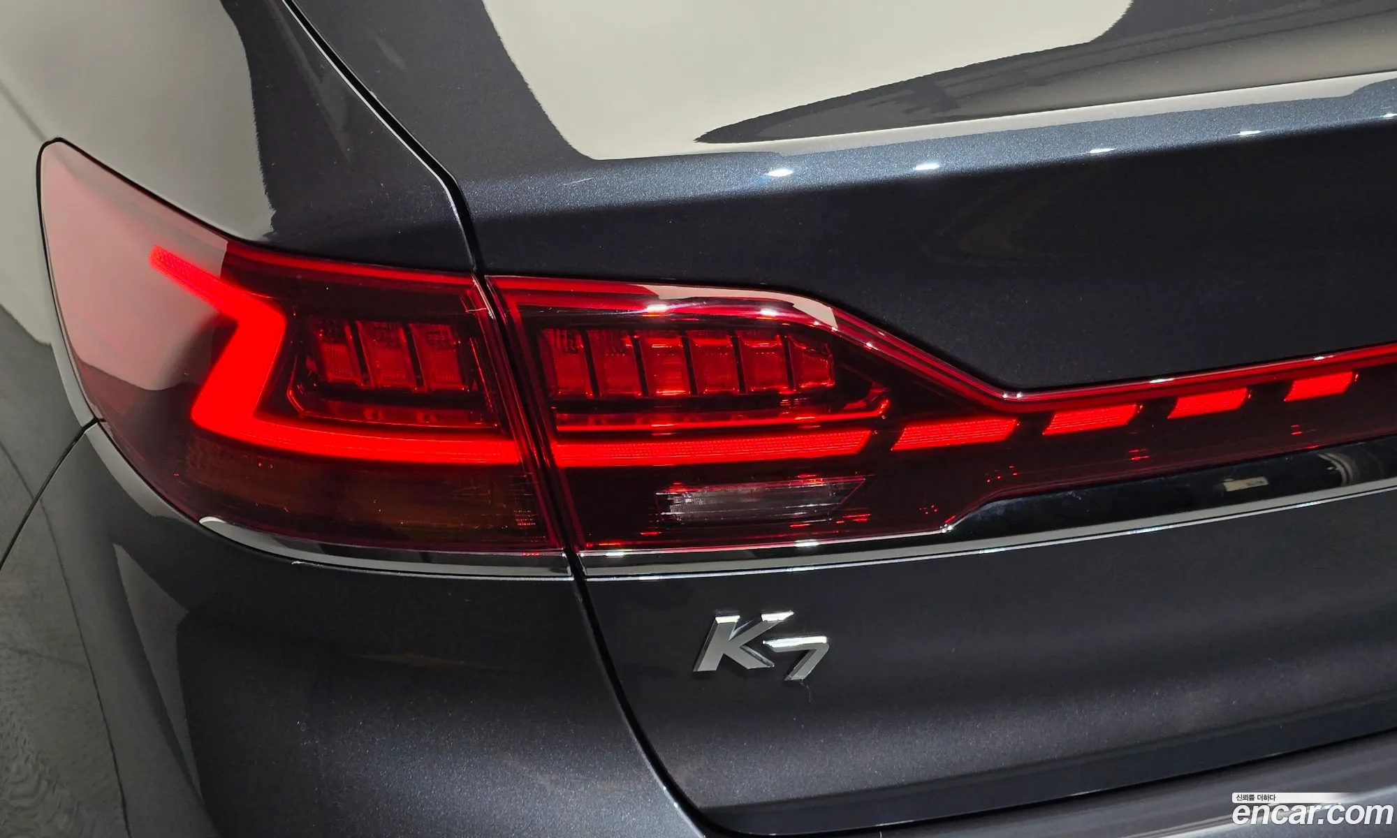 Kia K7 Premier 2019 — 16