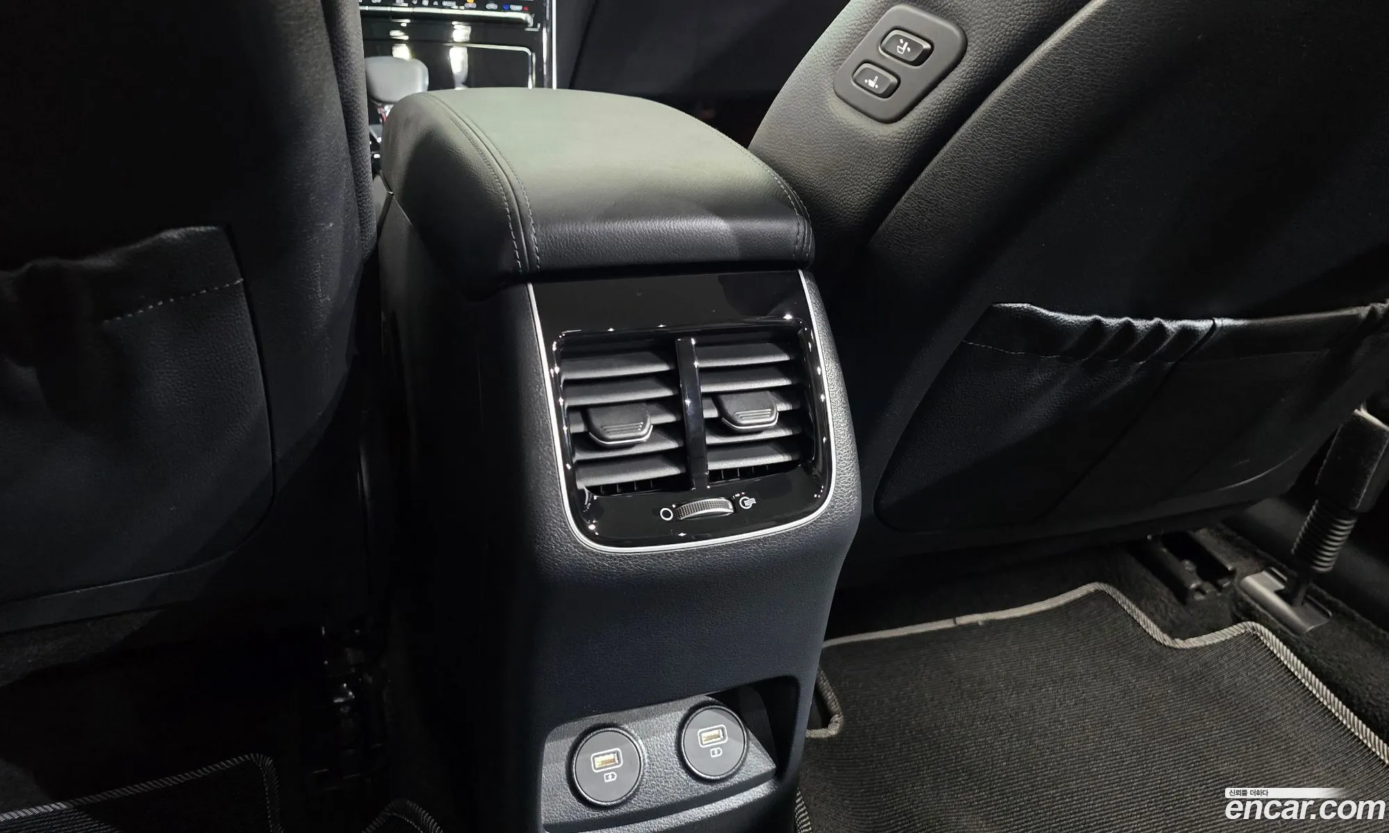 Kia K7 Premier 2019 — 21