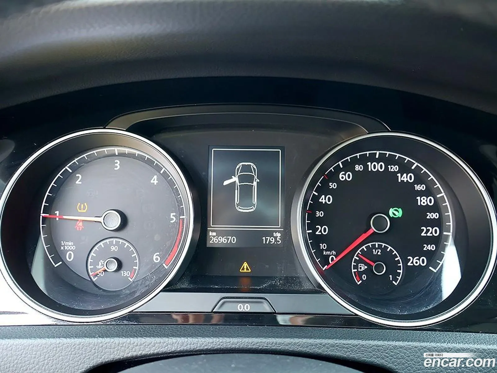Volkswagen Golf 7th Gen 2013 — 10