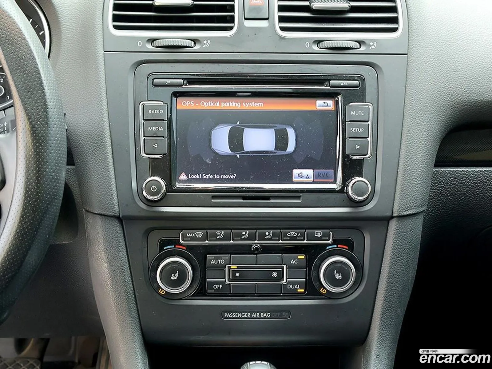 Volkswagen Golf 6th Gen 2012 — 4
