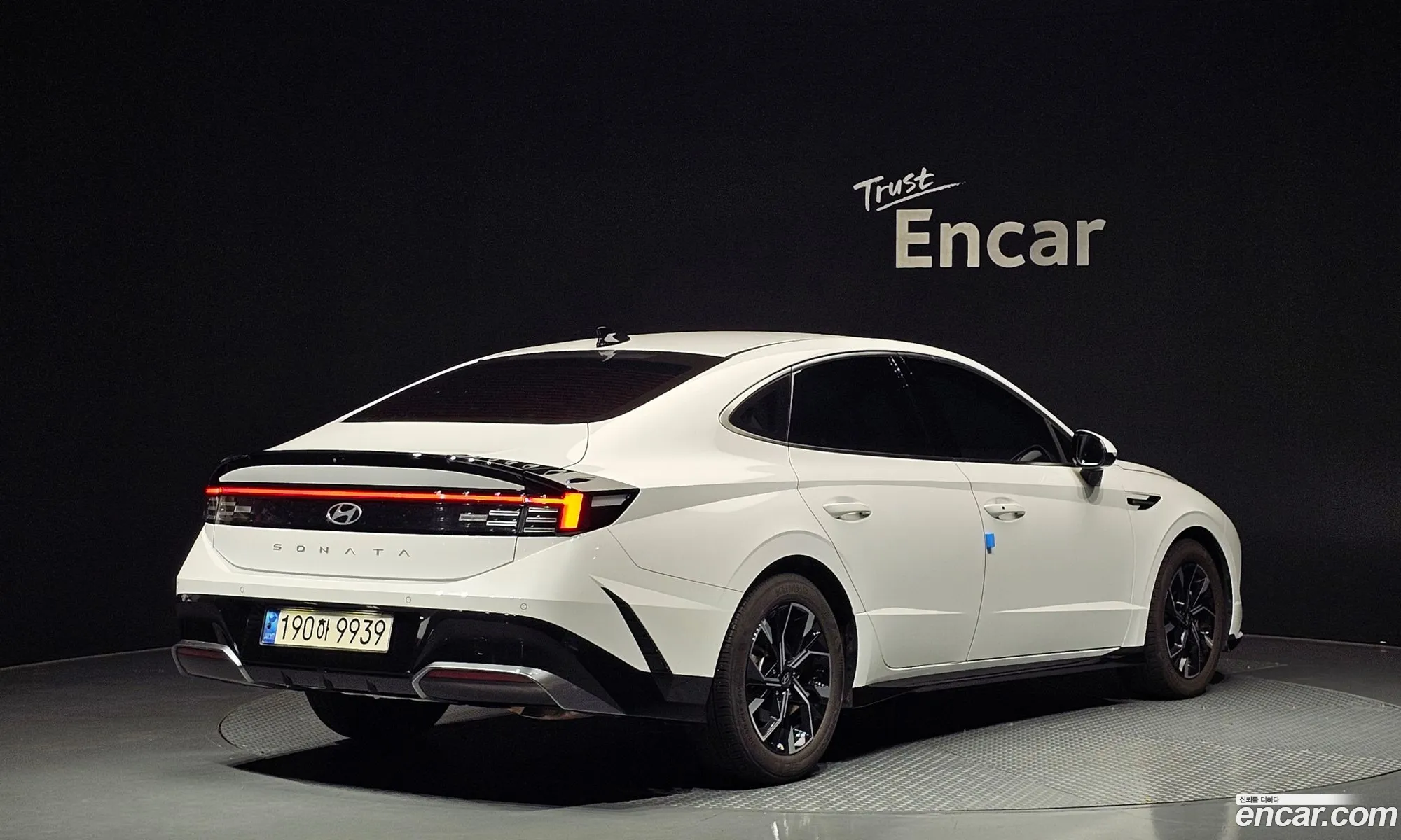 Hyundai Sonata the Edge 2023 — 16