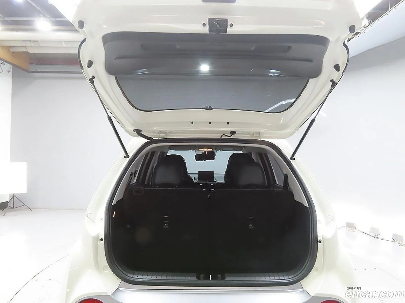 Hyundai Casper 2022 — 14