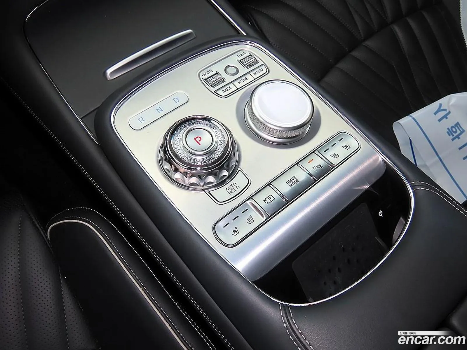 Genesis G90 2022 — 14