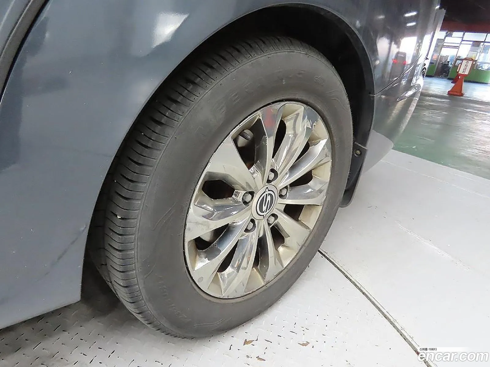 KG Mobility (SsangYong) Korando Turismo 2017 — 13