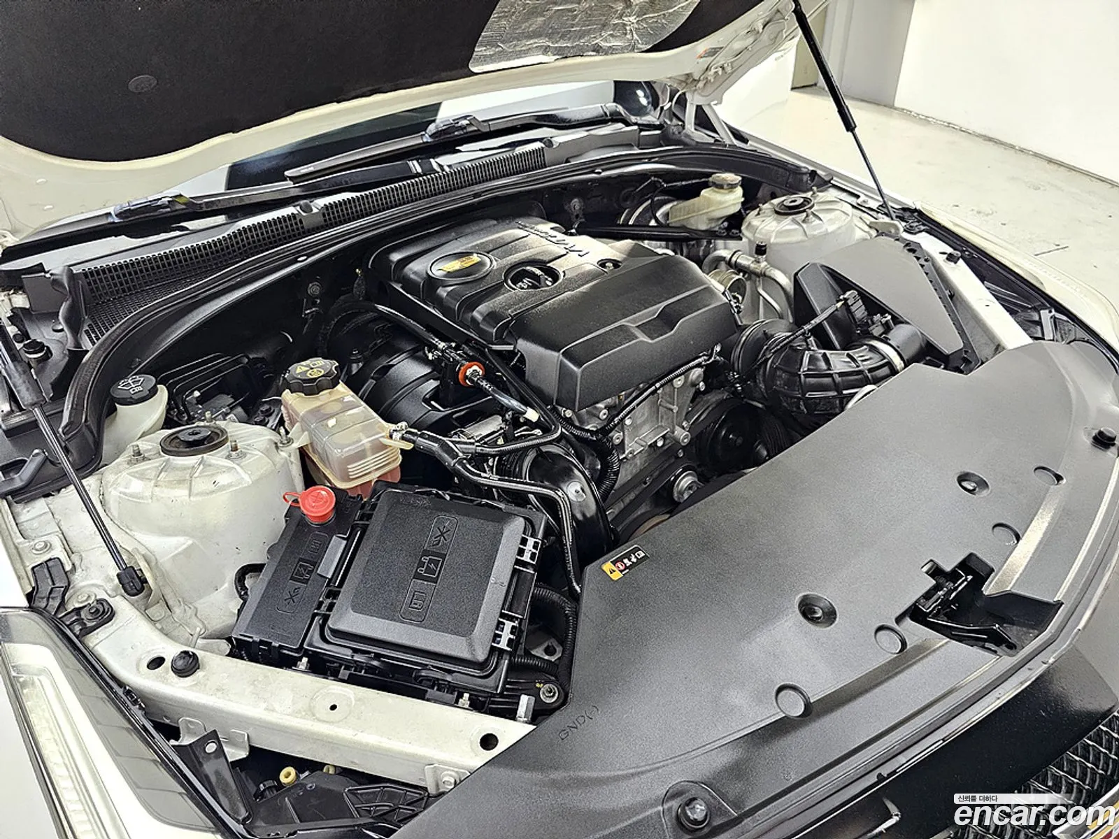 Cadillac ATS 2016 — 18