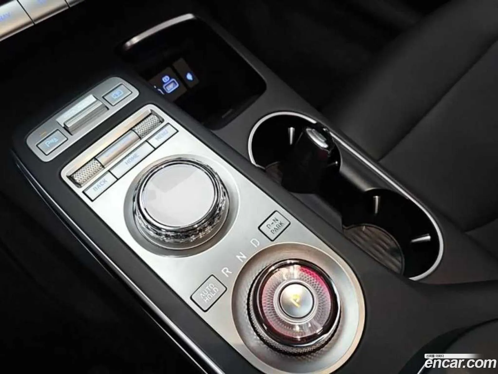Genesis GV70 2022 — 13