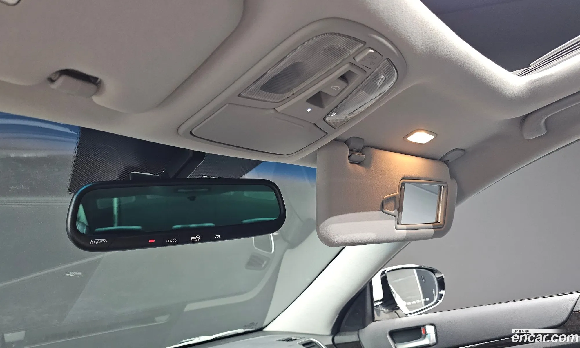 Kia K7 2013 KNALM415BDA112752 — 8
