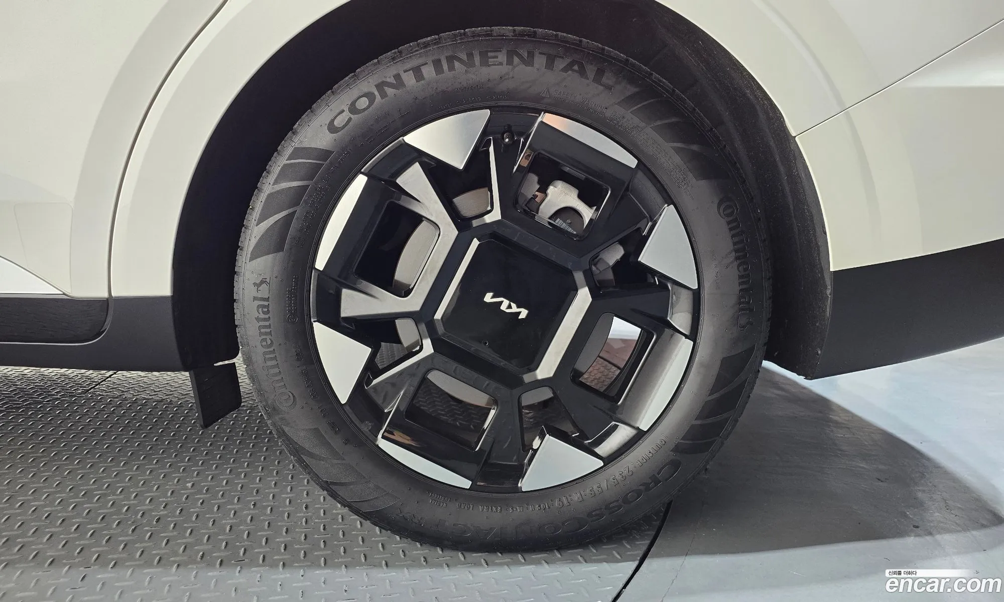 Kia Carnival 2024 — 8