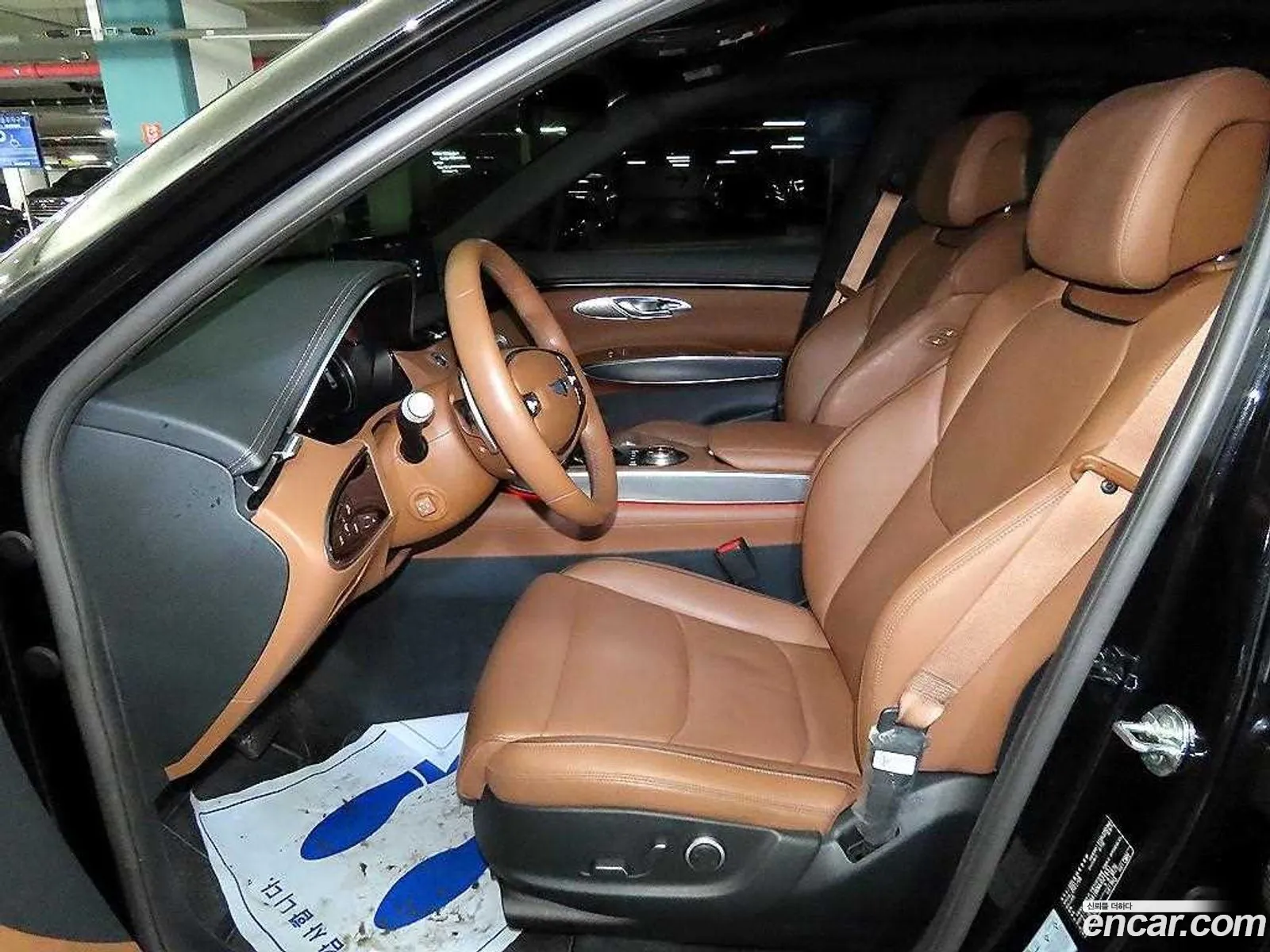 Genesis GV70 2021 — 6