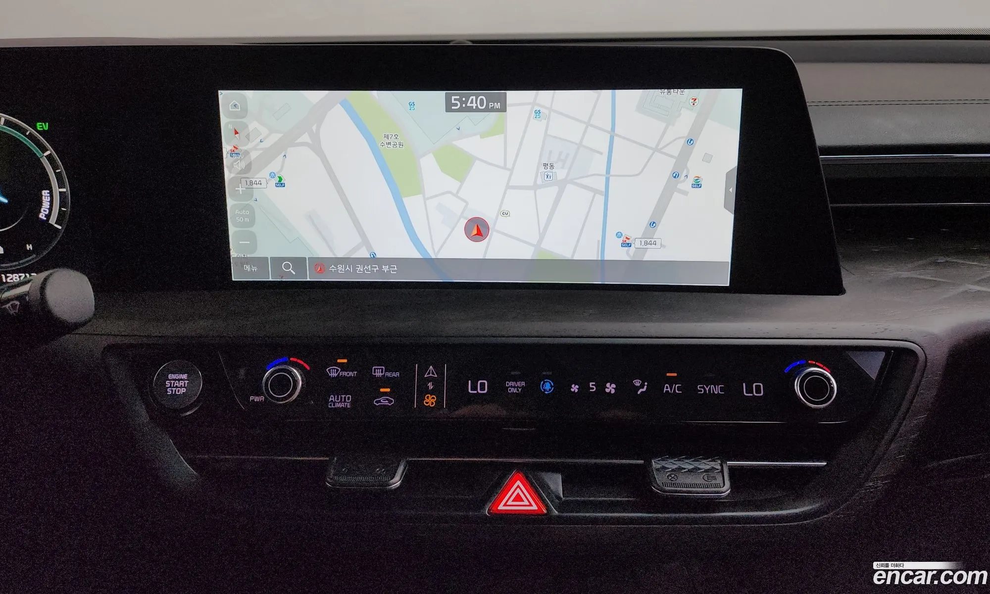 Kia K8 Hybrid 2022 — 9