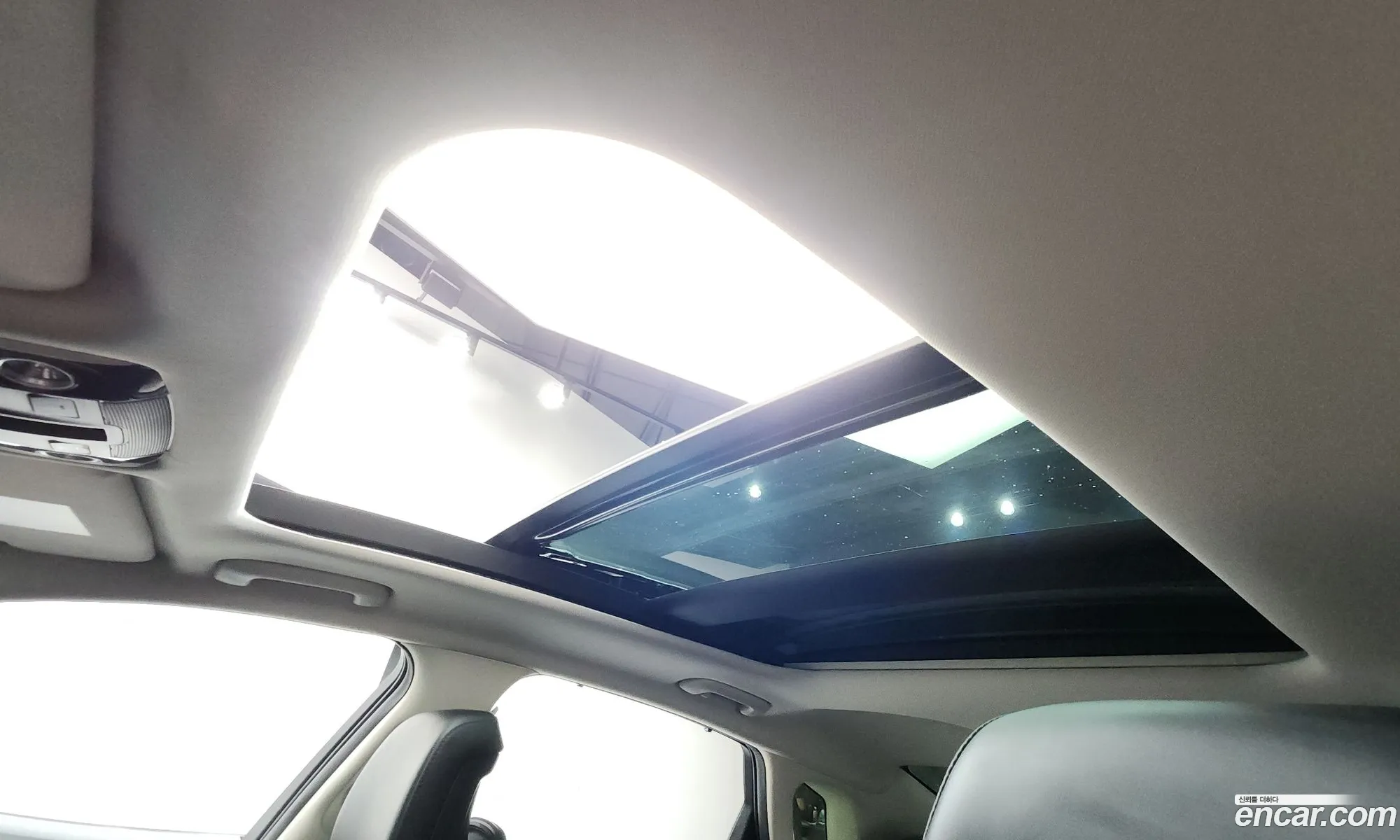 Kia K8 Hybrid 2022 — 3