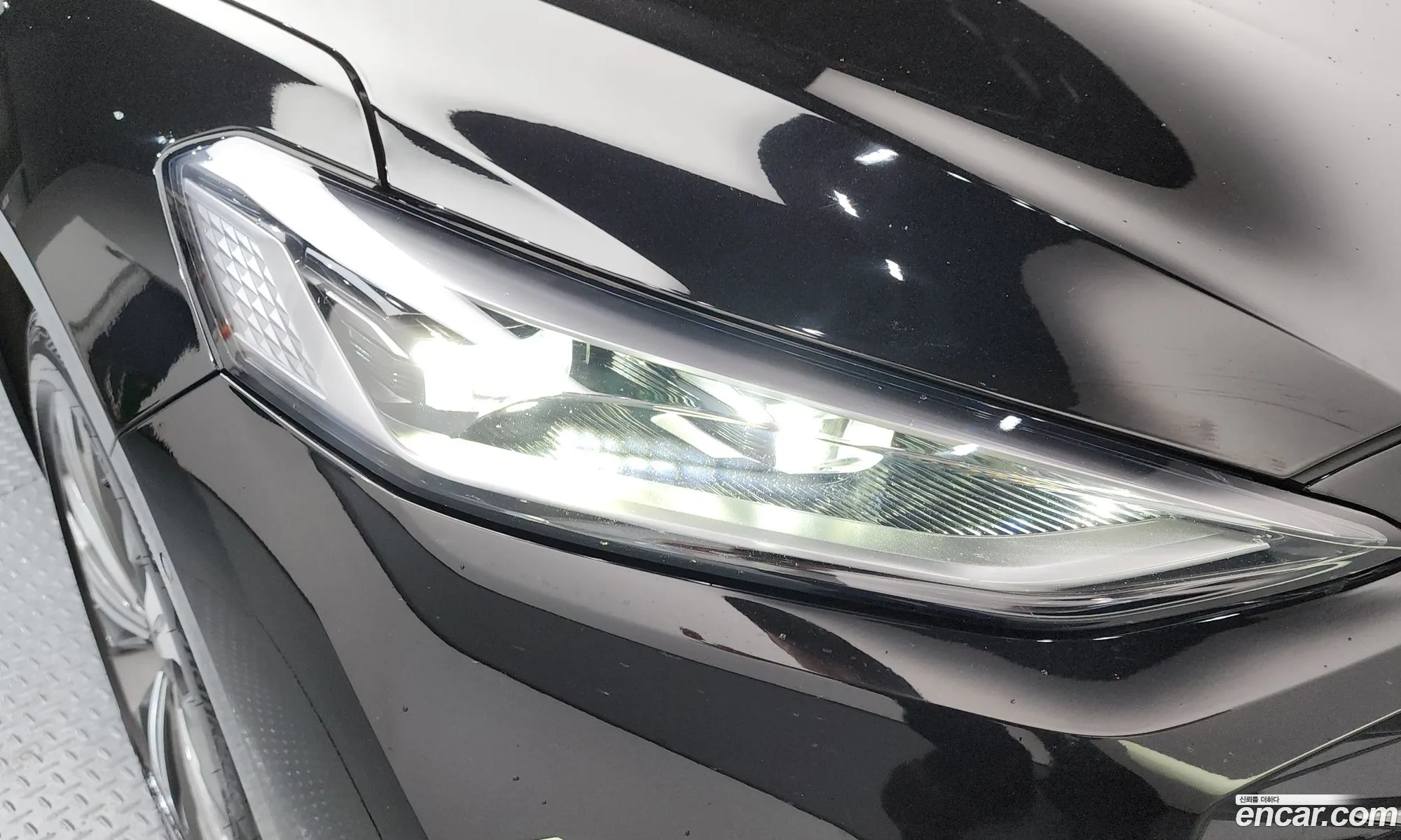 Kia K8 Hybrid 2022 — 24