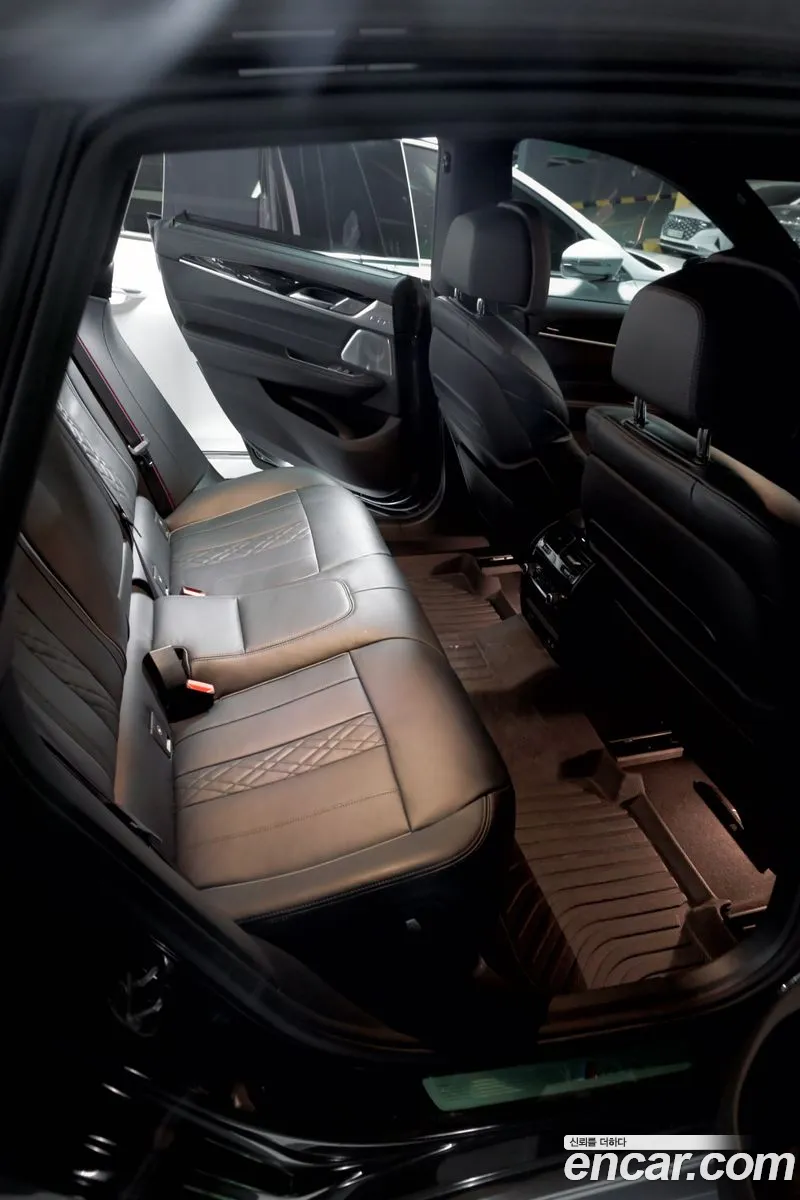 BMW 6 Series GT 2024 — 8