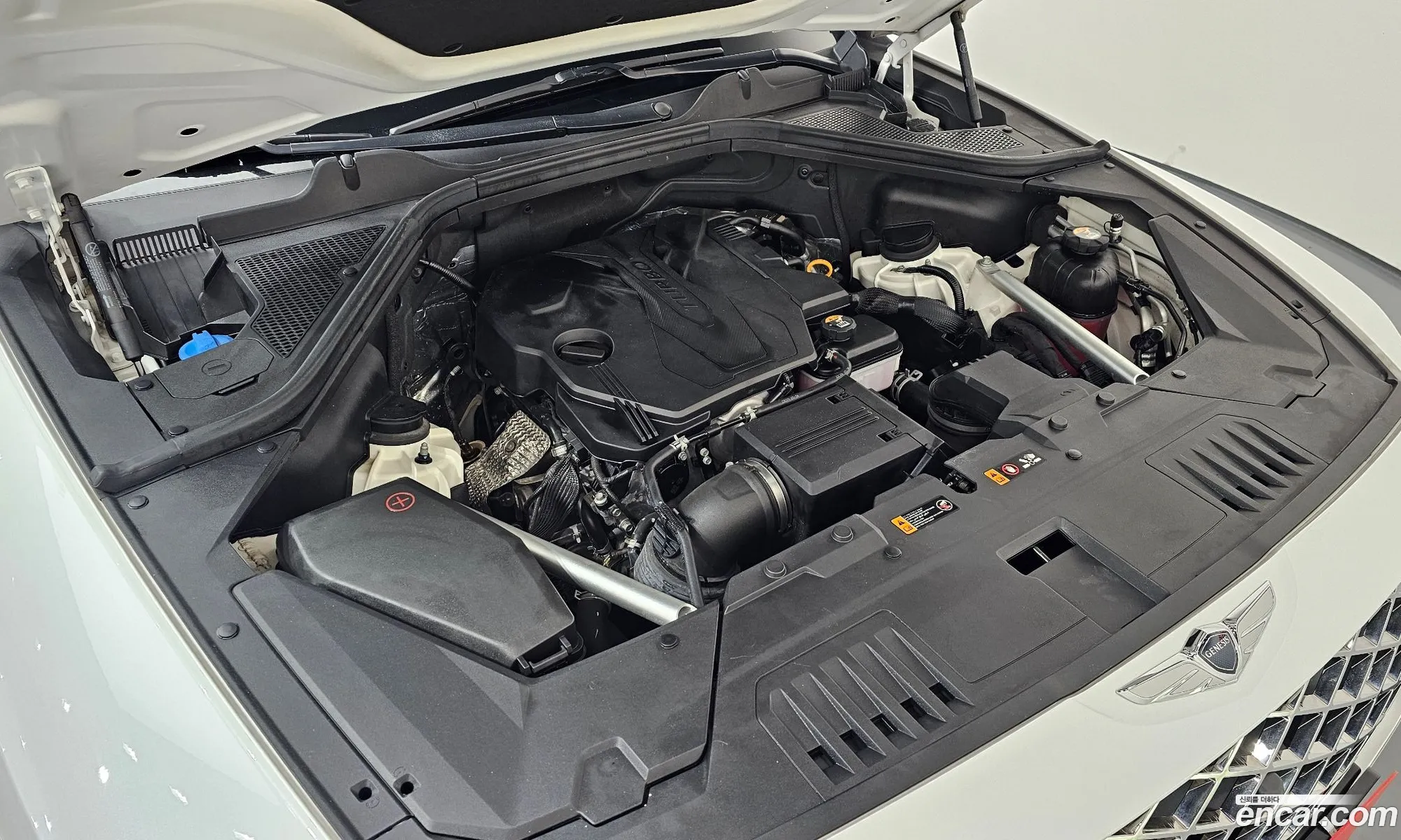 Genesis GV80 2022 KMTHA81BDNU107833 — 40