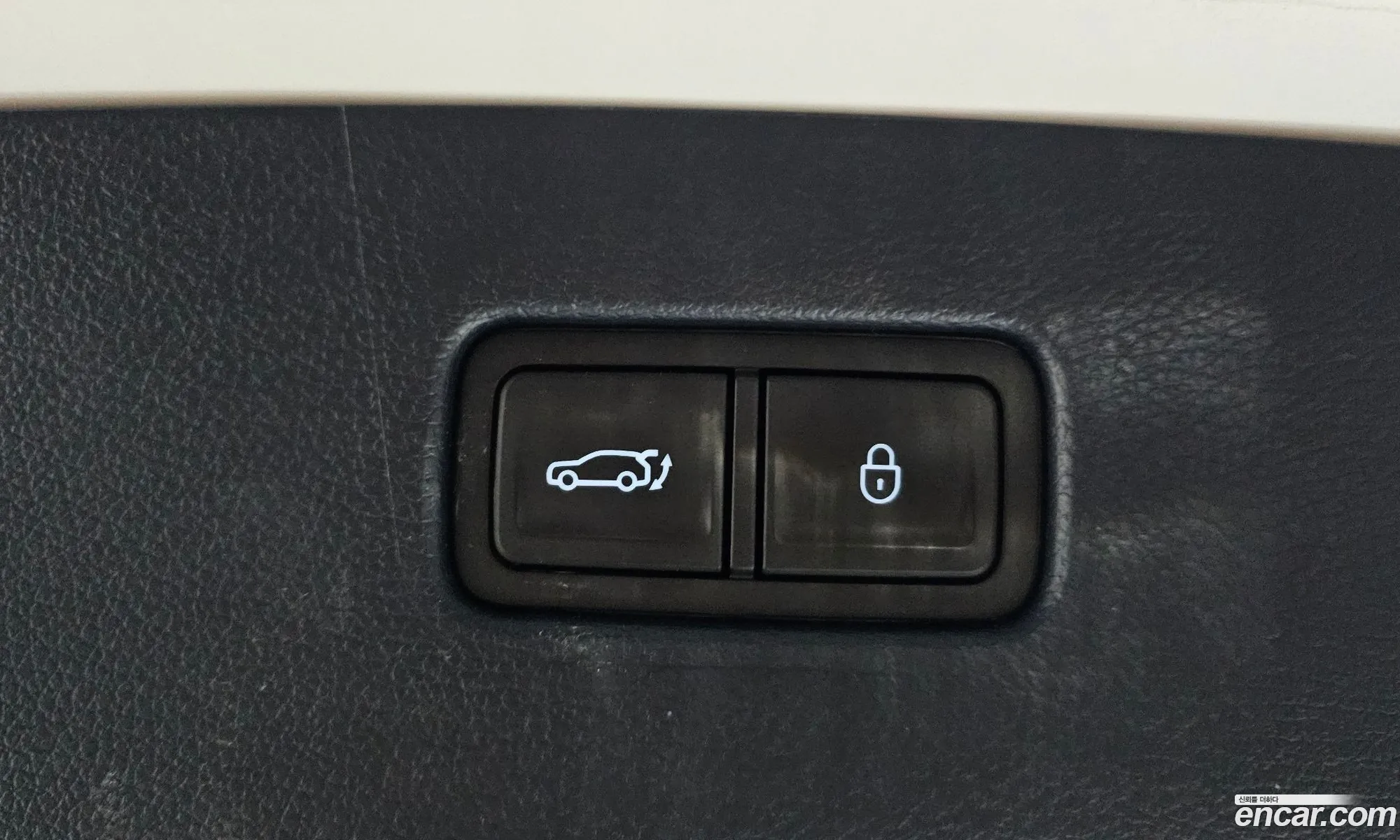 Genesis GV80 2022 KMTHA81BDNU107833 — 10
