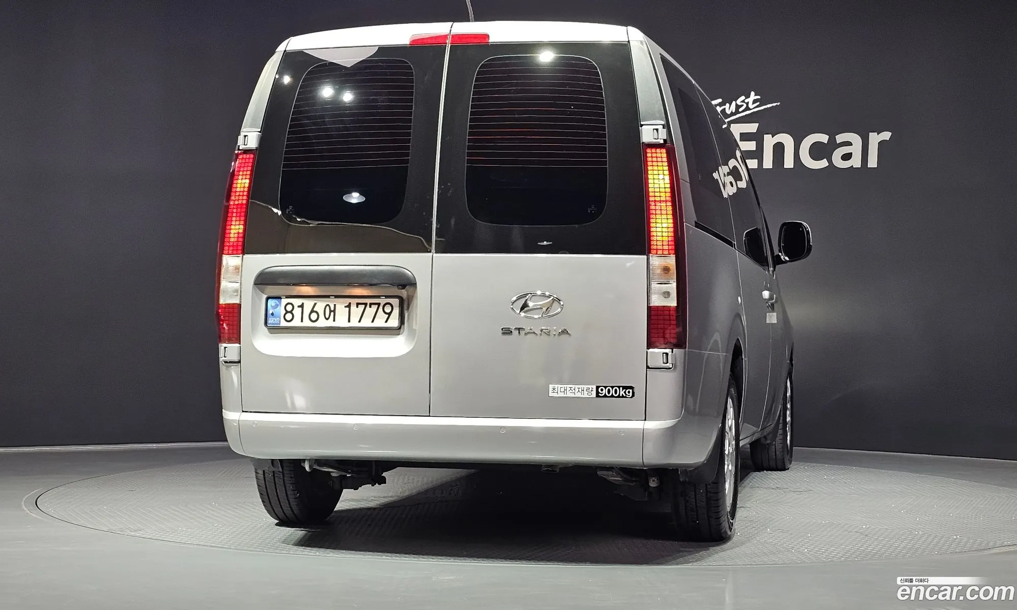 Hyundai Staria 2023 — 20