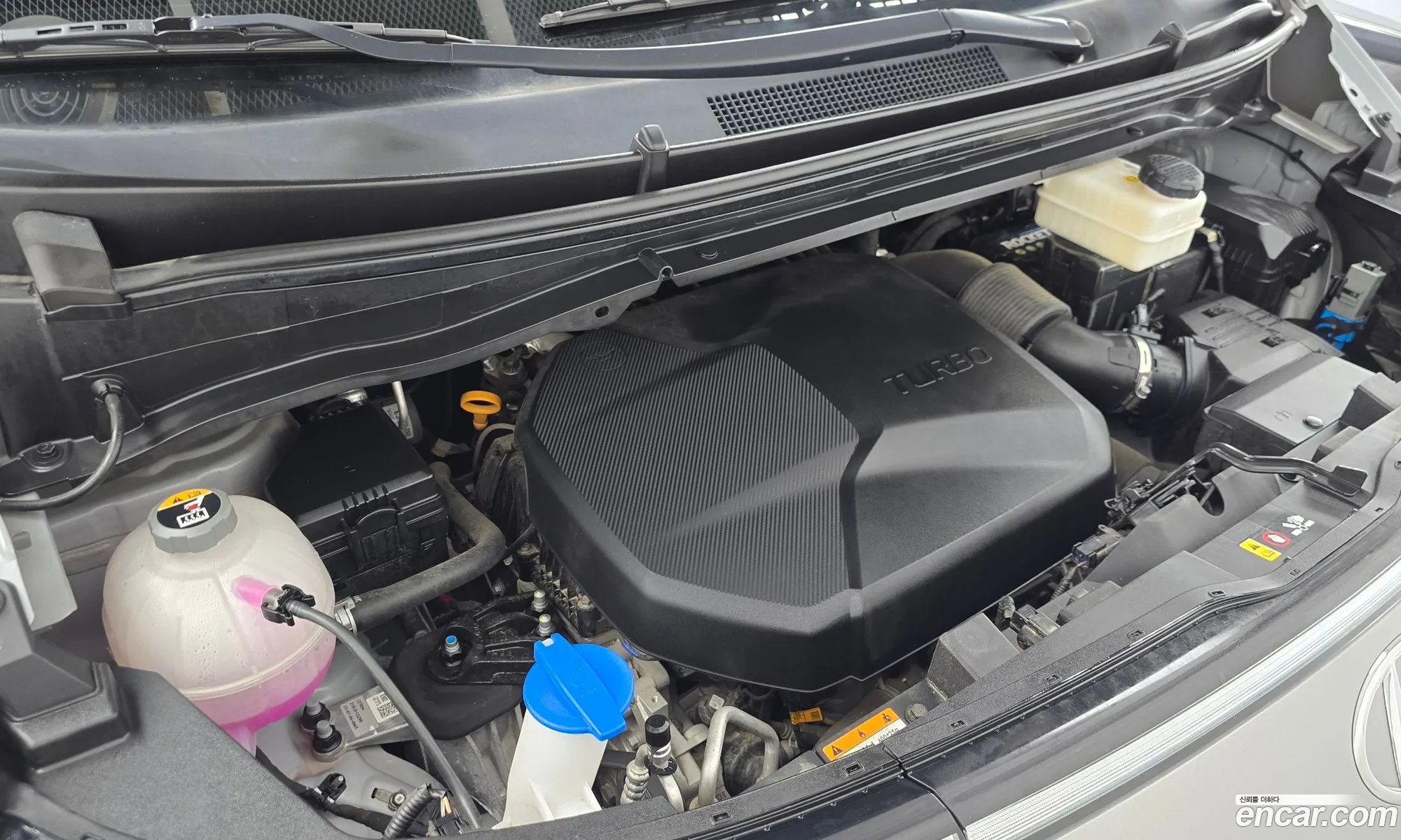 Hyundai Staria 2023 — 15