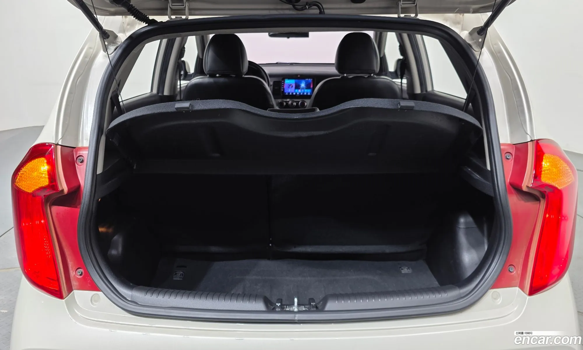Kia Morning 2016 KNABE511BGT301655 — 10
