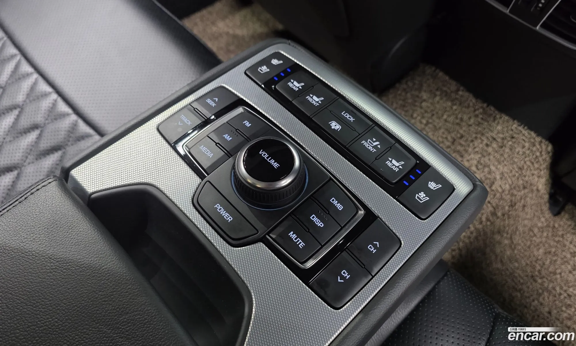 Genesis G80 2017 KMHGM41DDHU226220 — 14