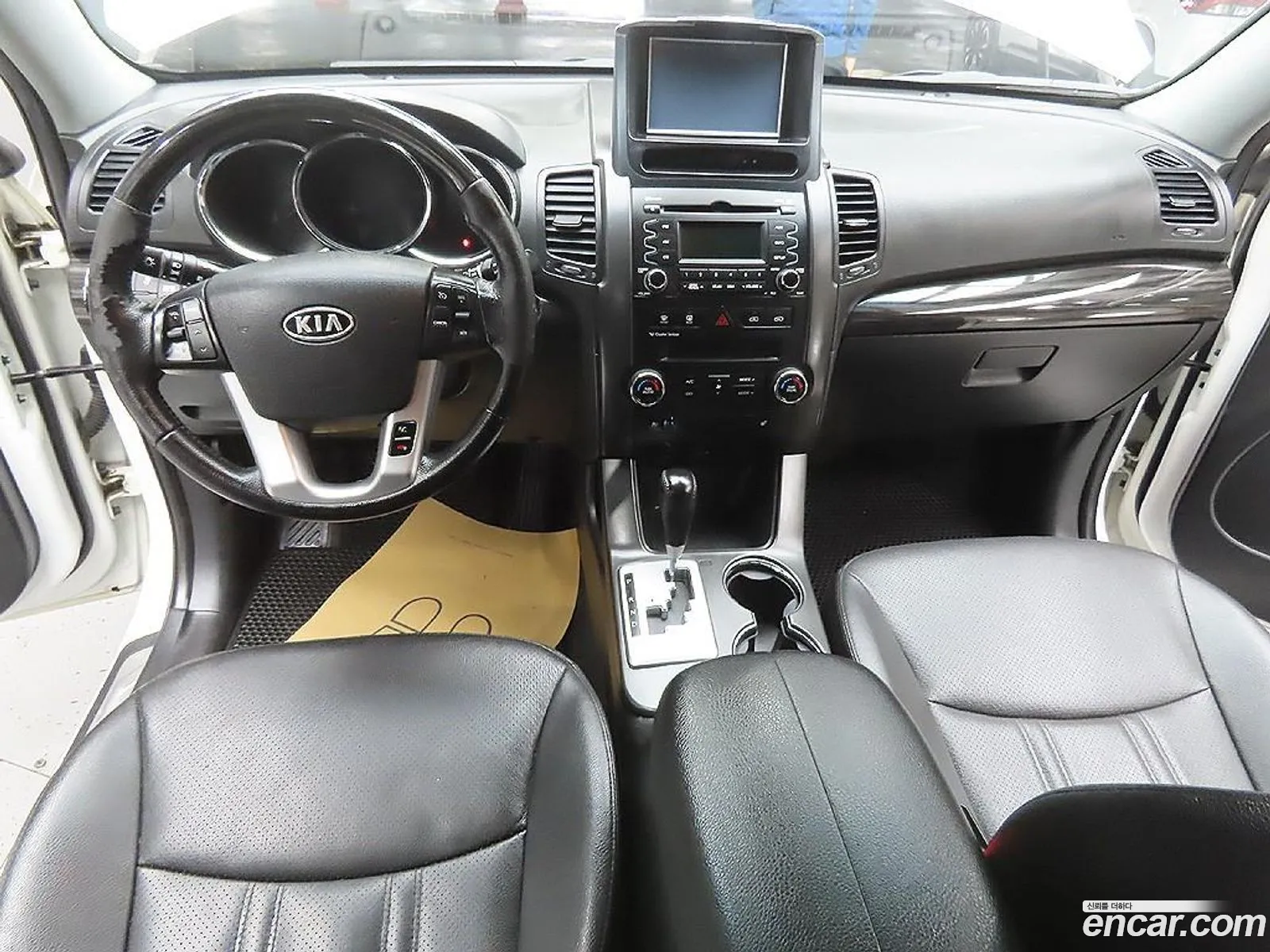Kia Sorento R 2011 — 15