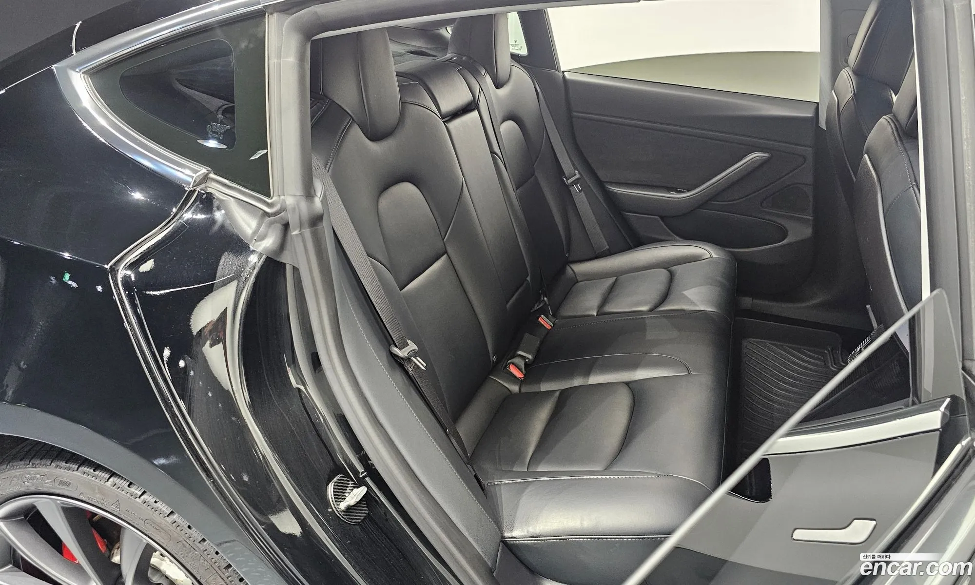 Tesla Model 3 2020 — 26
