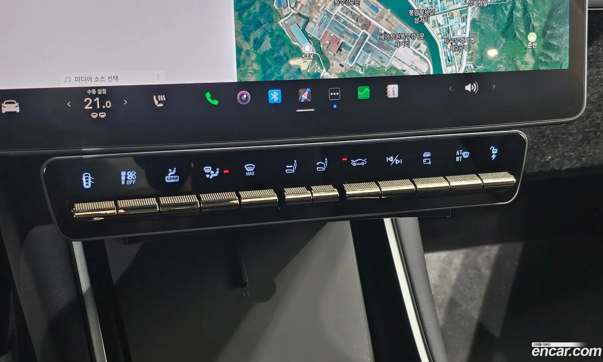 Tesla Model 3 2020 — 16